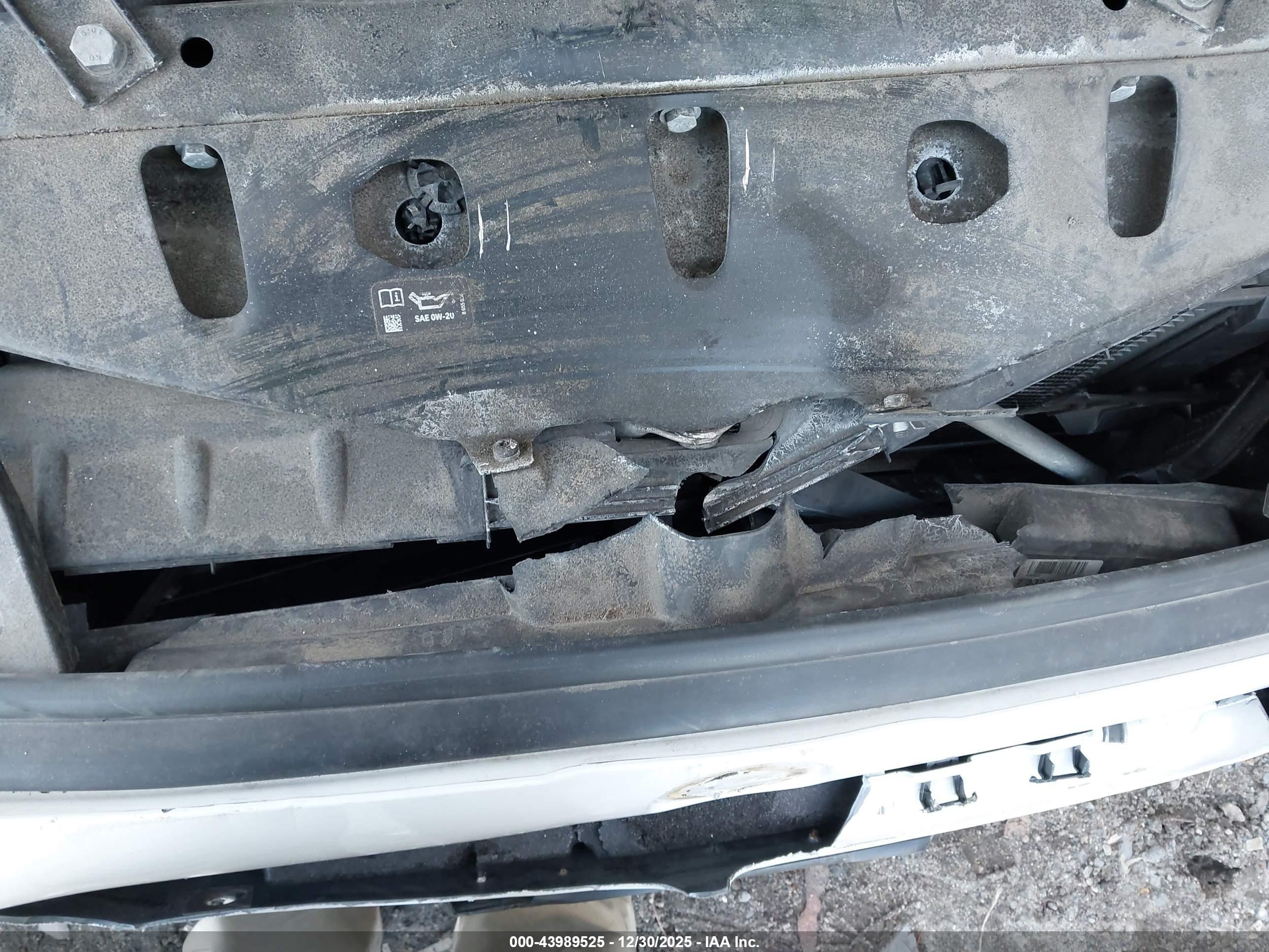 BMW 528I image 6