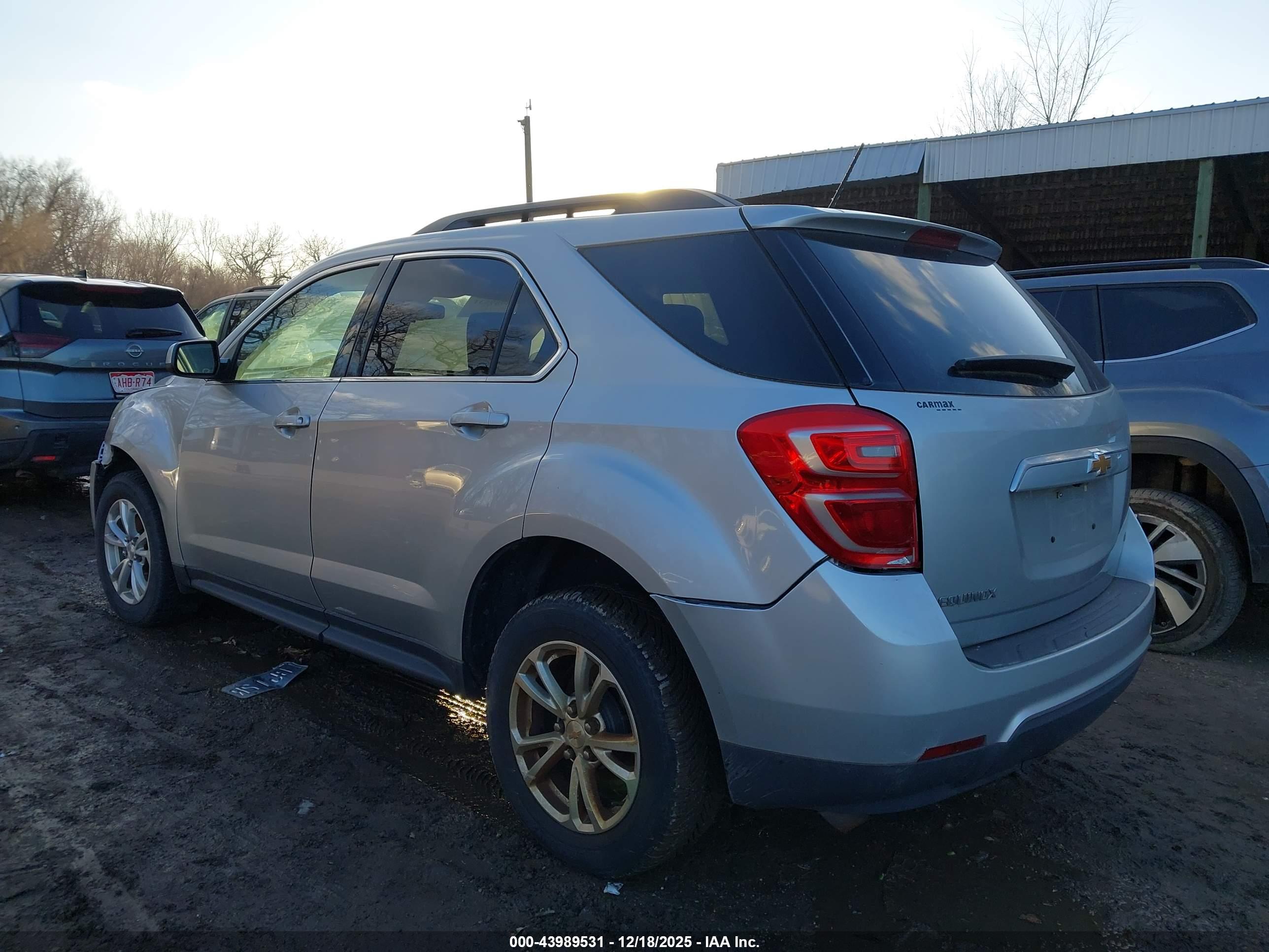 CHEVROLET EQUINOX image 3