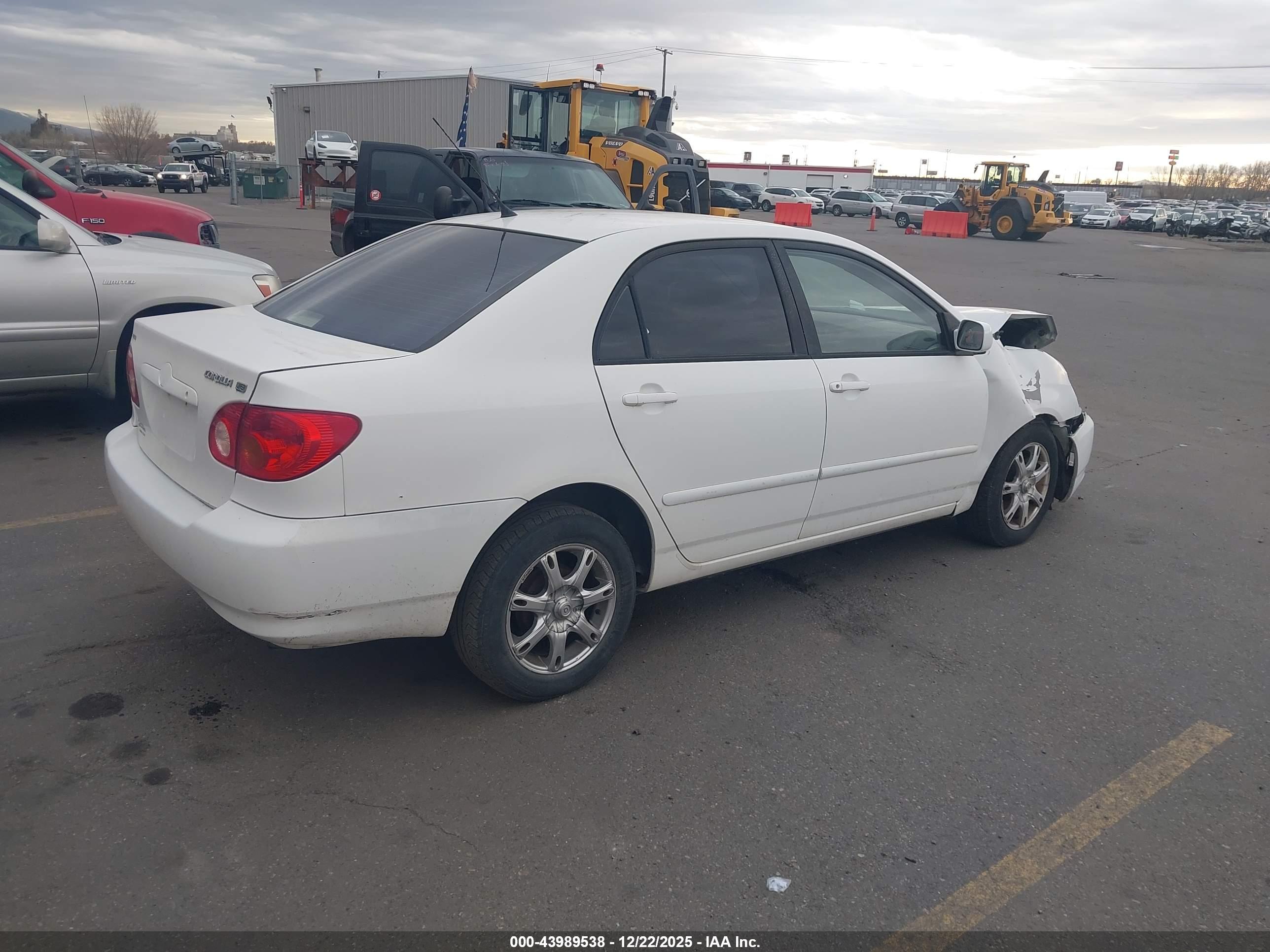 TOYOTA COROLLA image 4