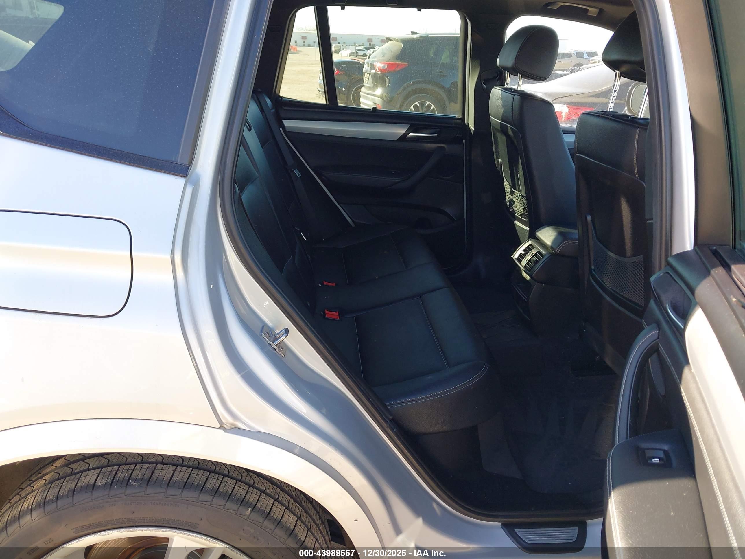 BMW X3 image 8
