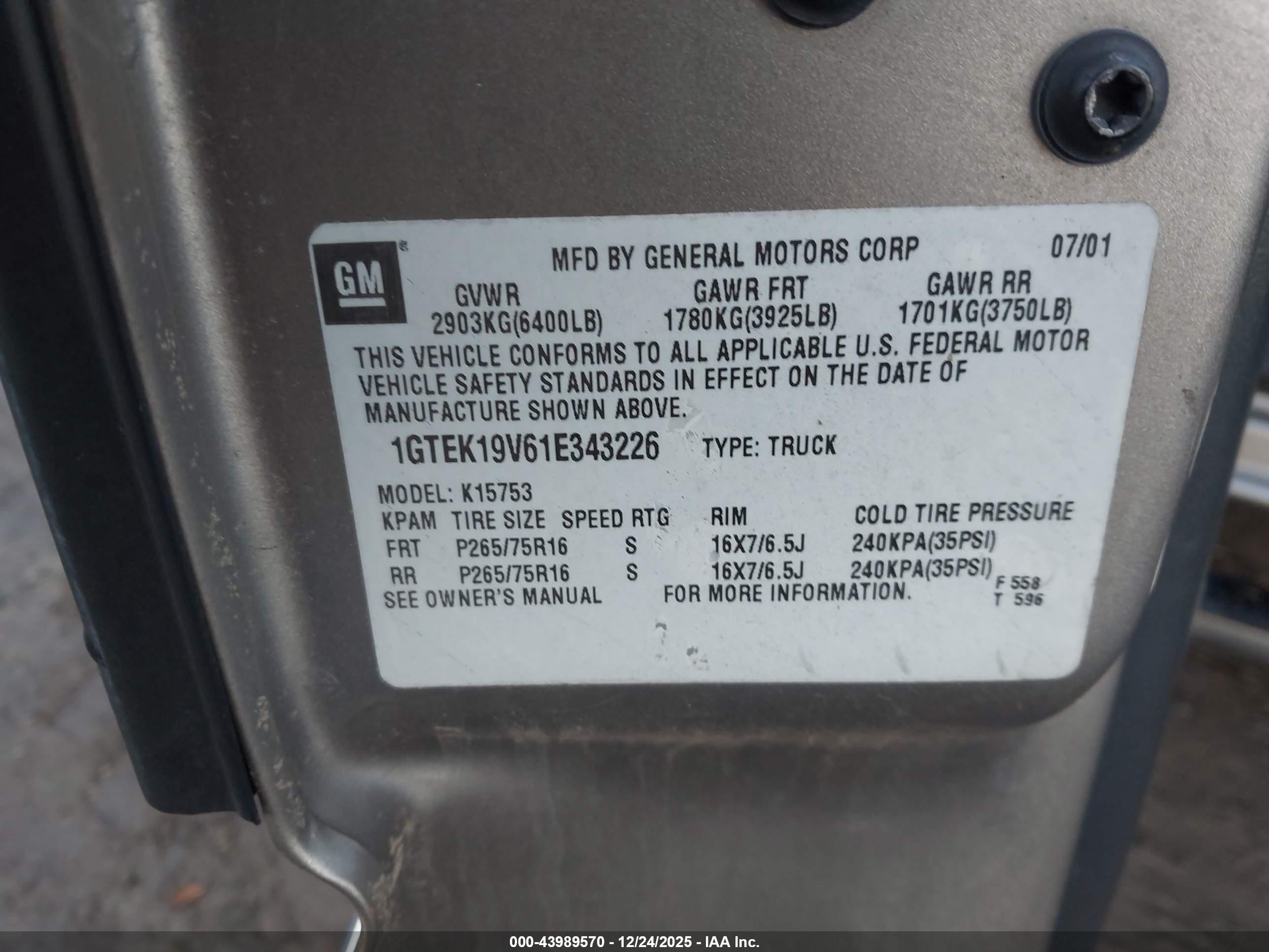 GMC SIERRA image 9