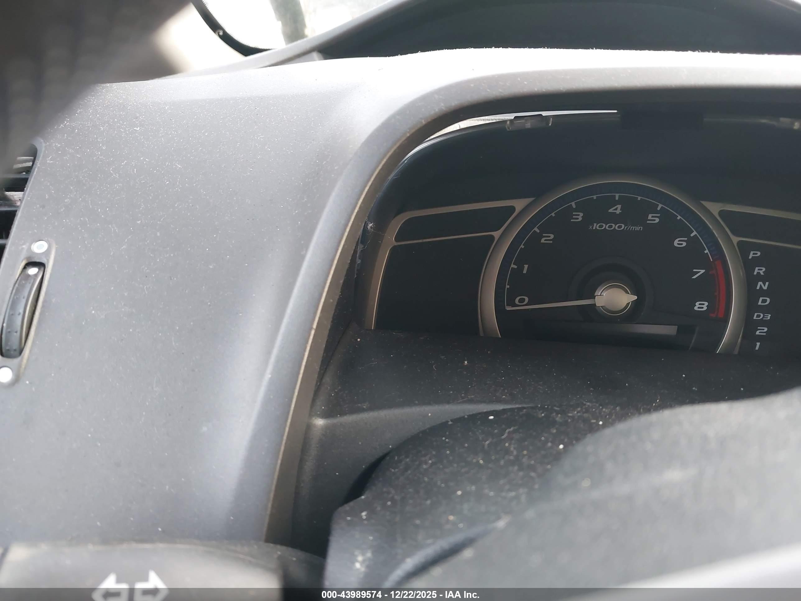 HONDA CIVIC image 7