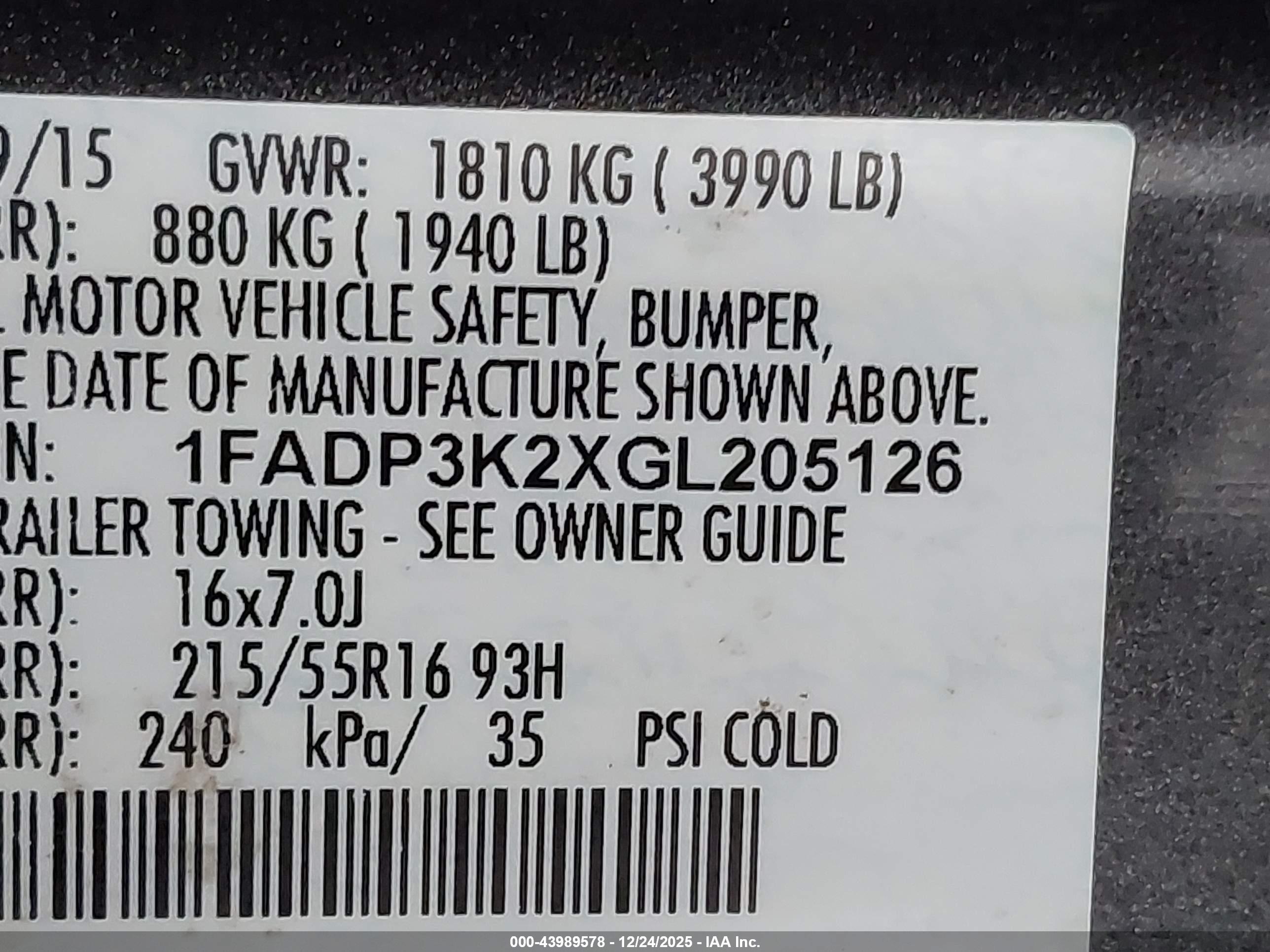 FORD FOCUS image 9