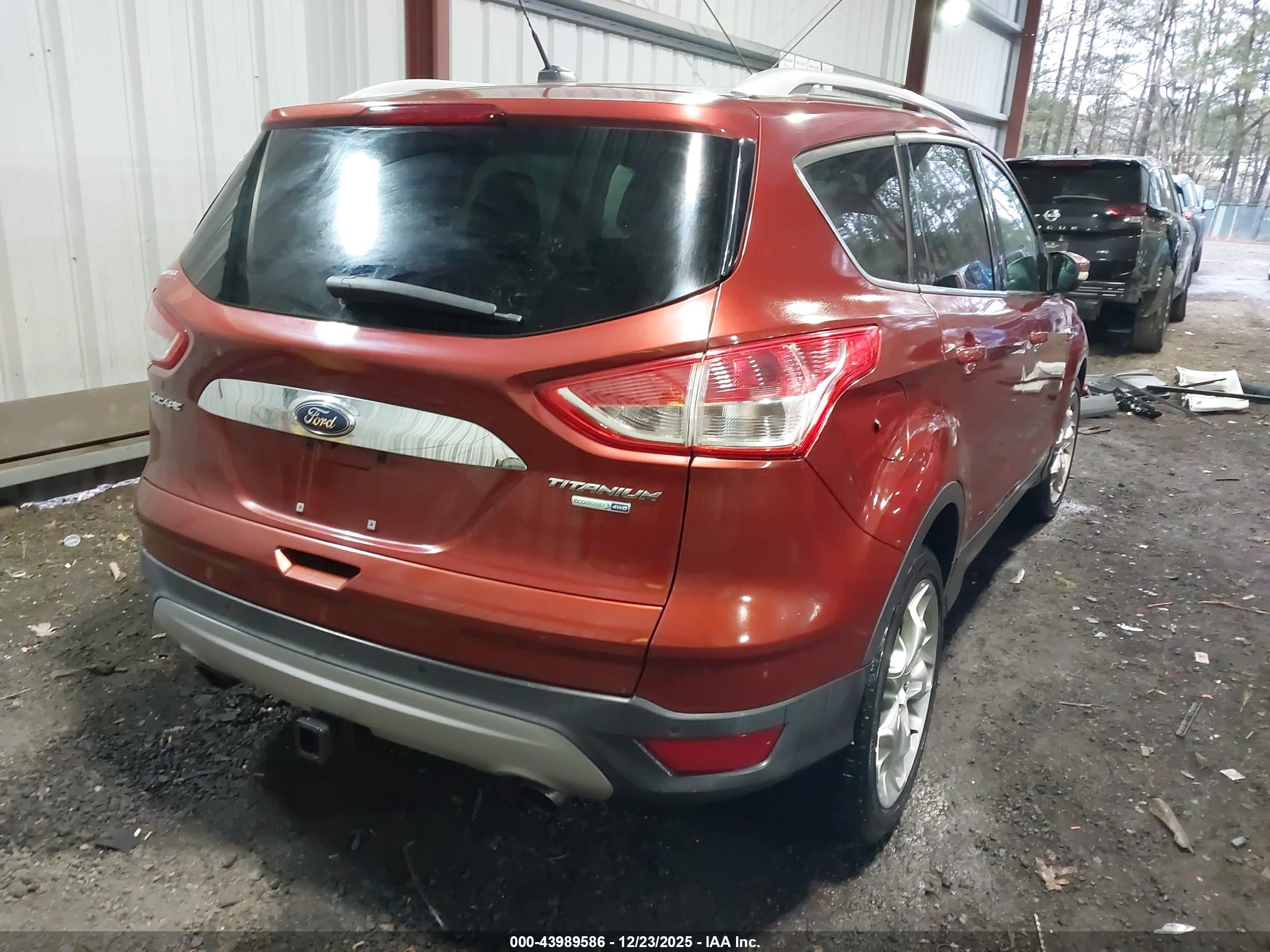 FORD ESCAPE image 4