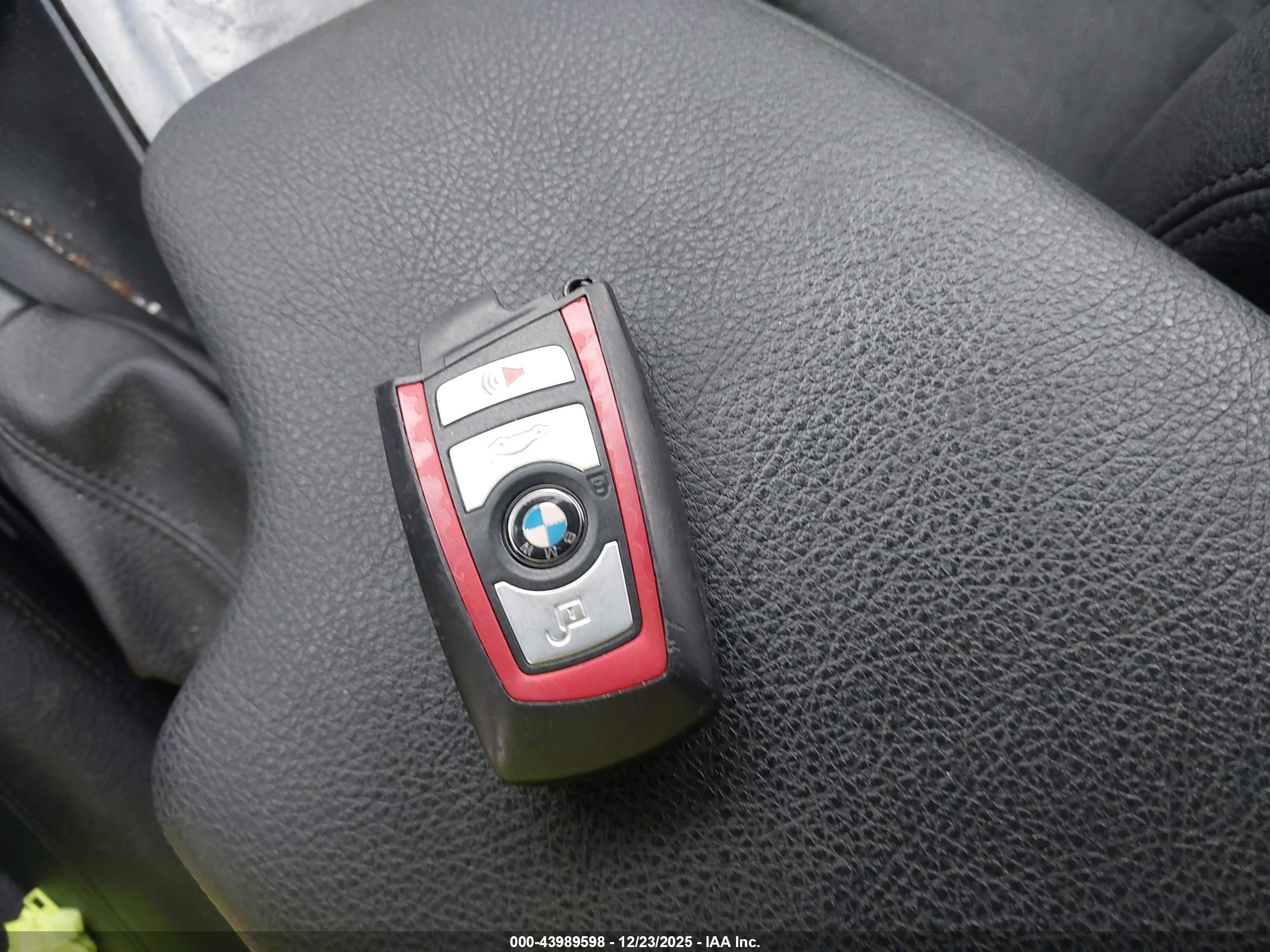 BMW 328I image 11