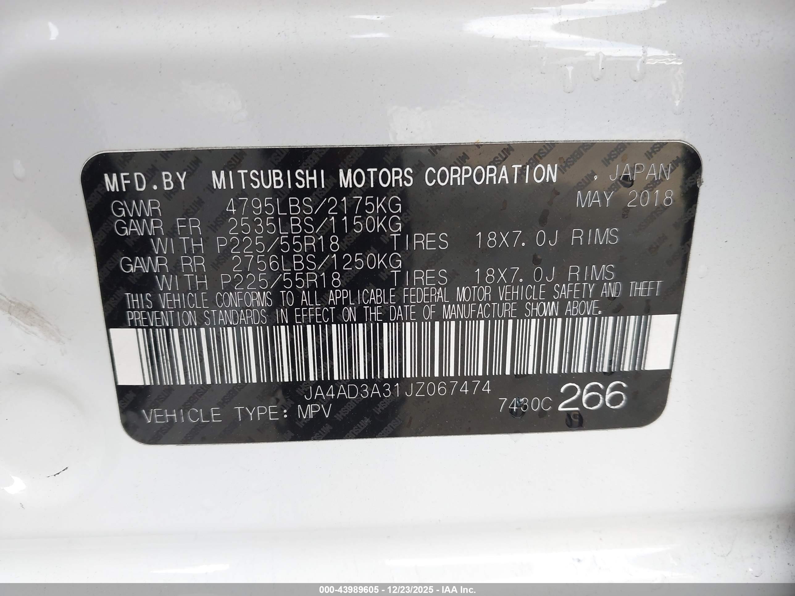 MITSUBISHI OUTLANDER image 9