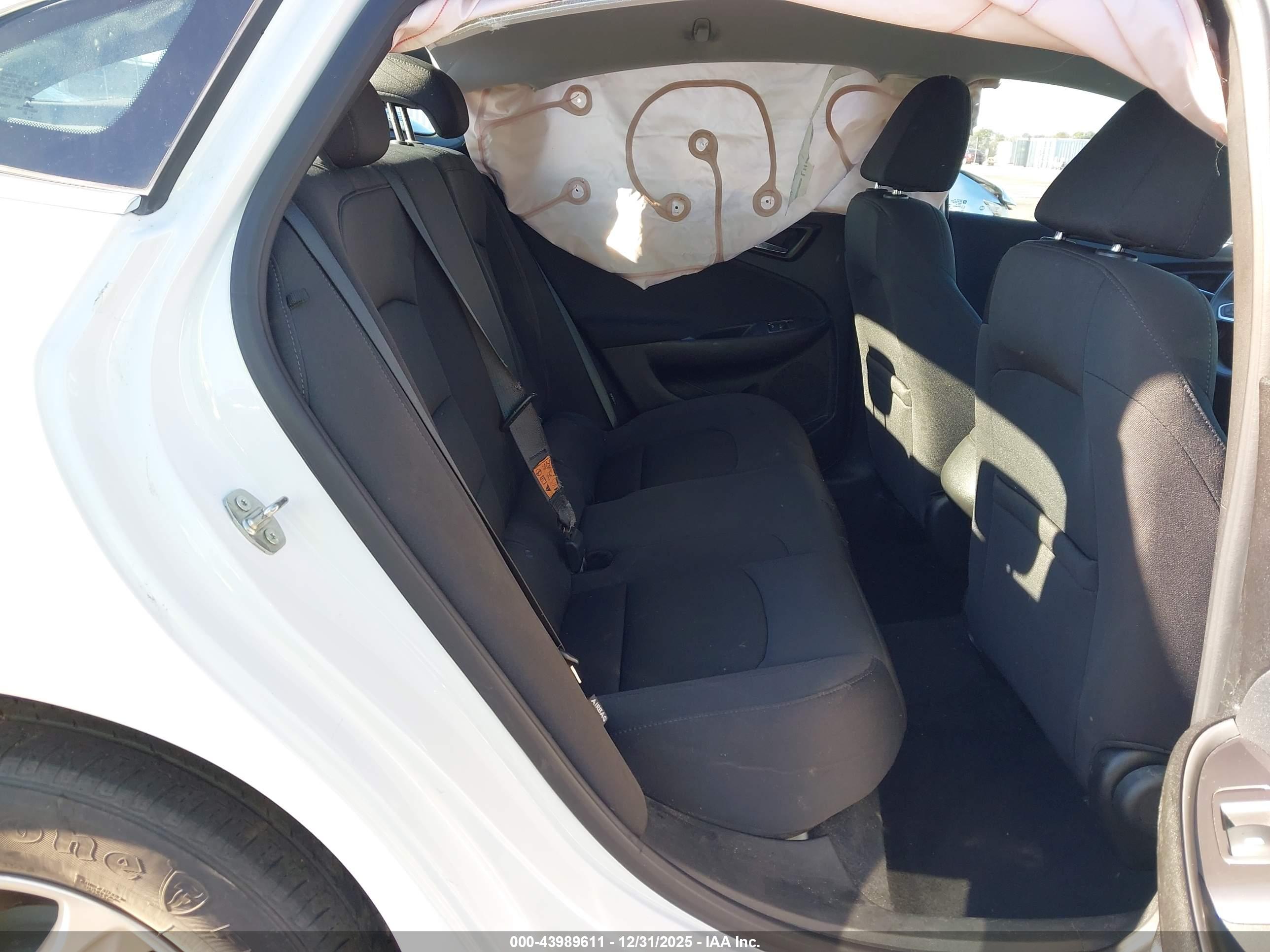 CHEVROLET MALIBU image 8