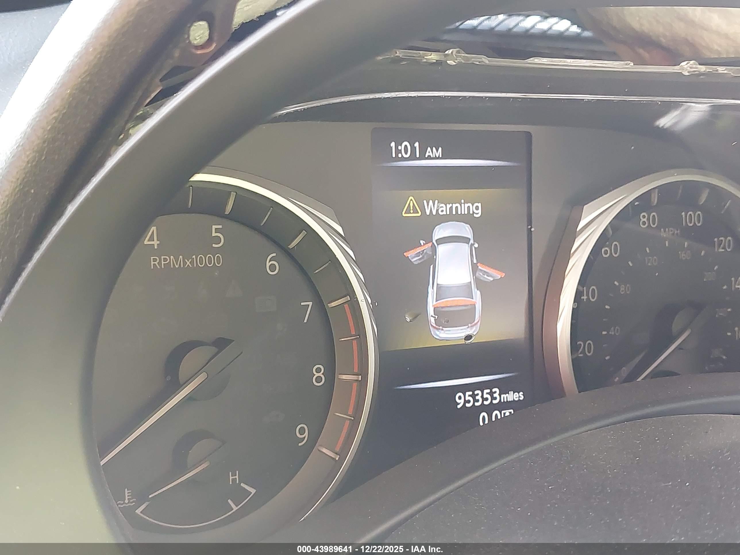 INFINITI Q50 image 7