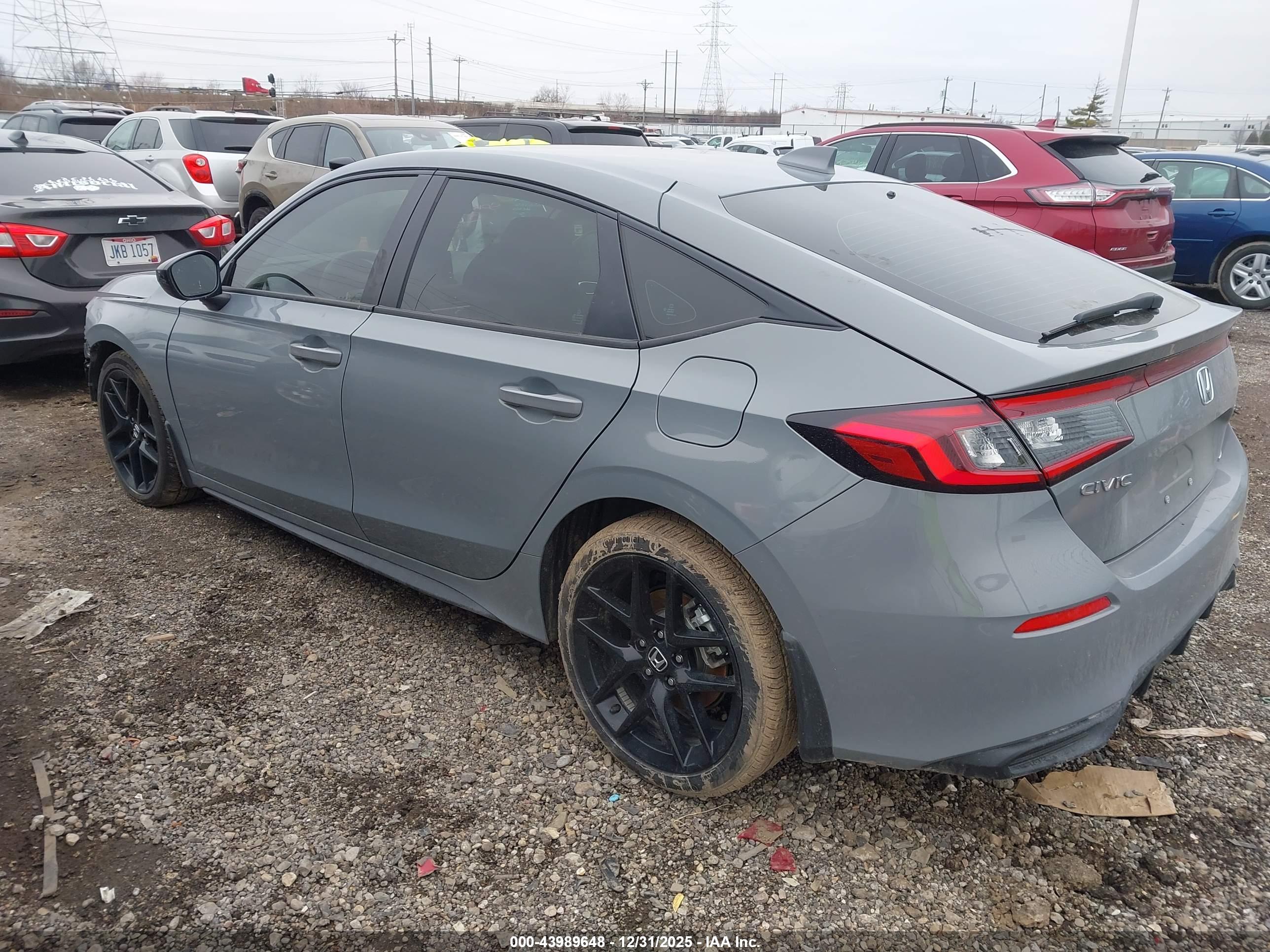 HONDA CIVIC image 3