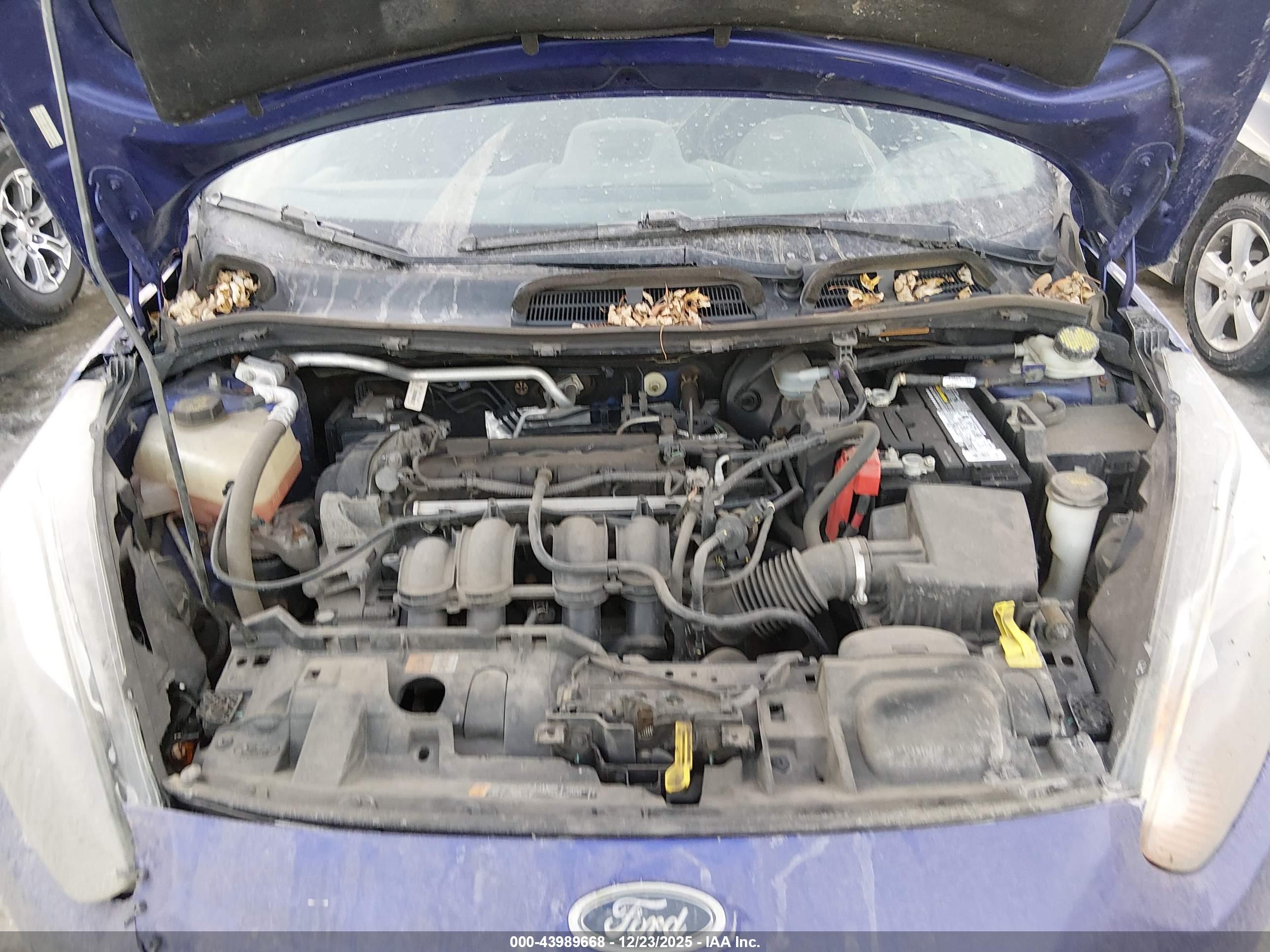 FORD FIESTA image 10