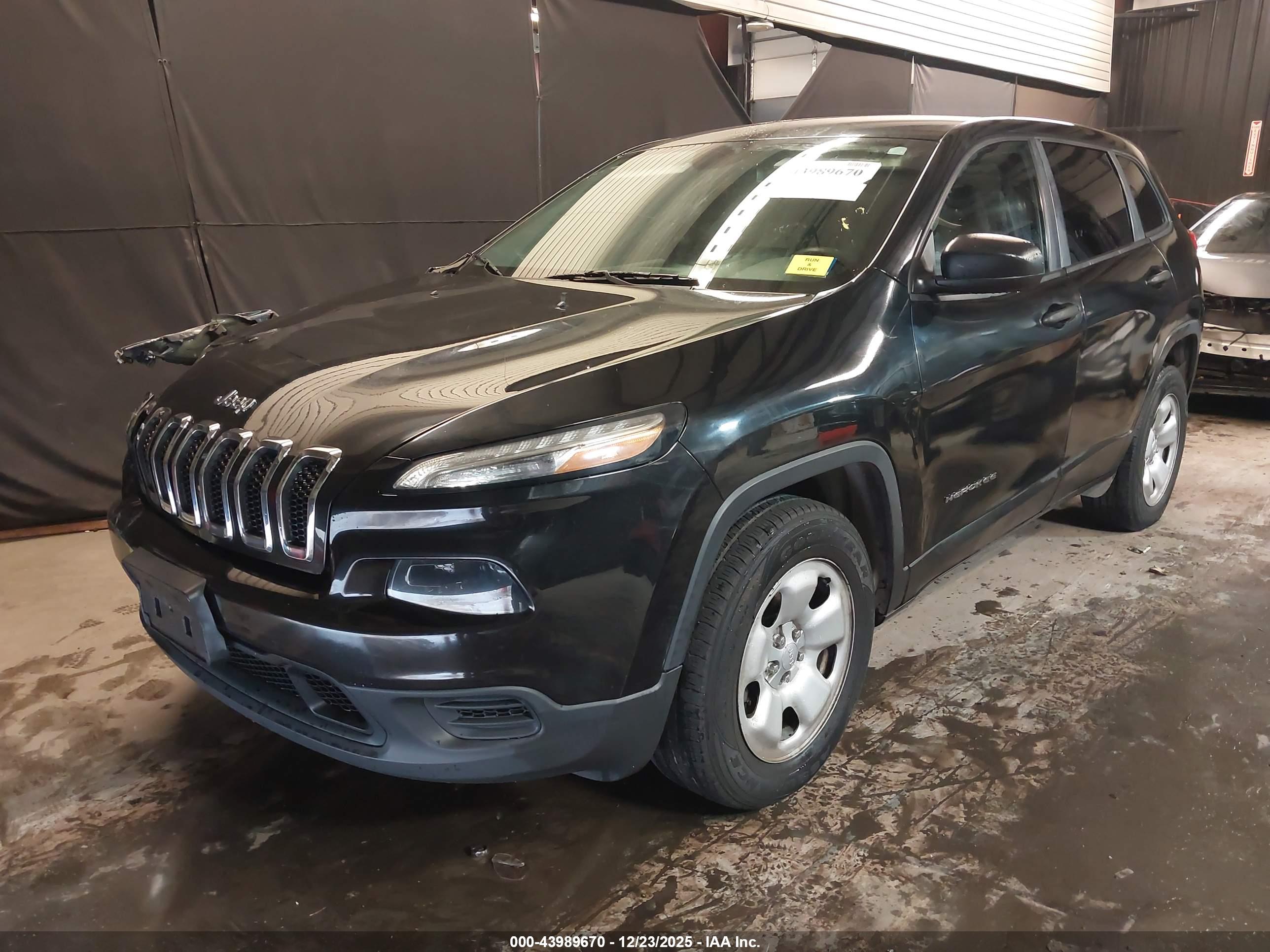 JEEP CHEROKEE image 2