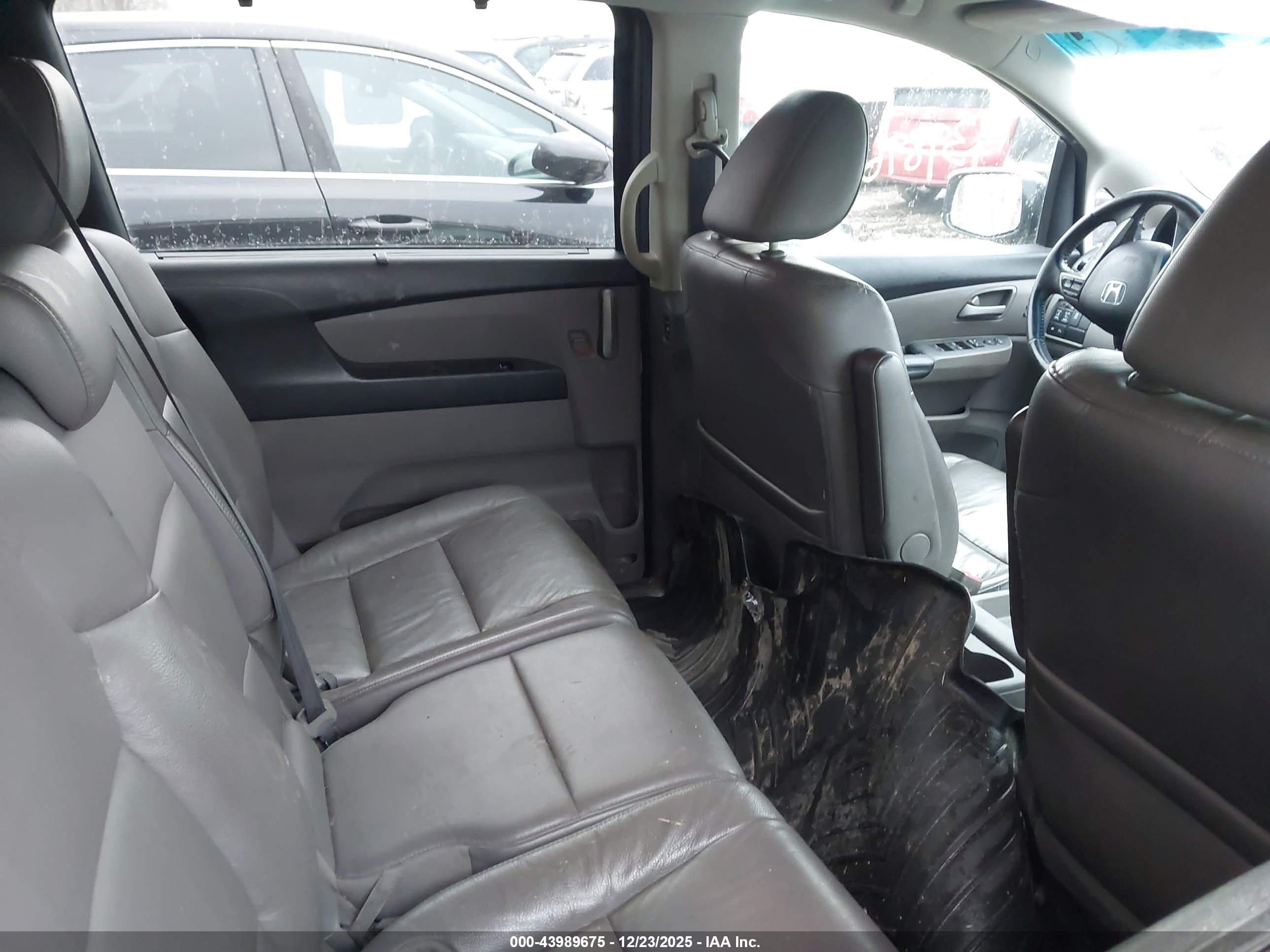 HONDA ODYSSEY image 8