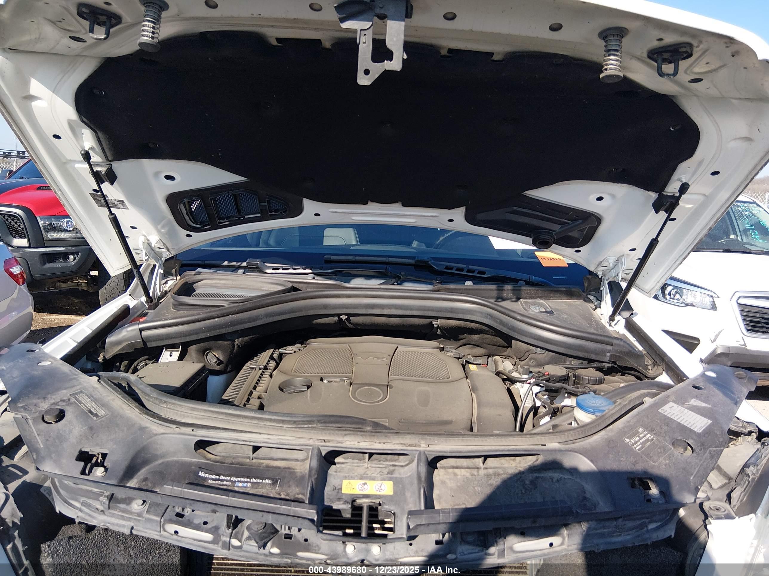MERCEDES-BENZ ML image 10
