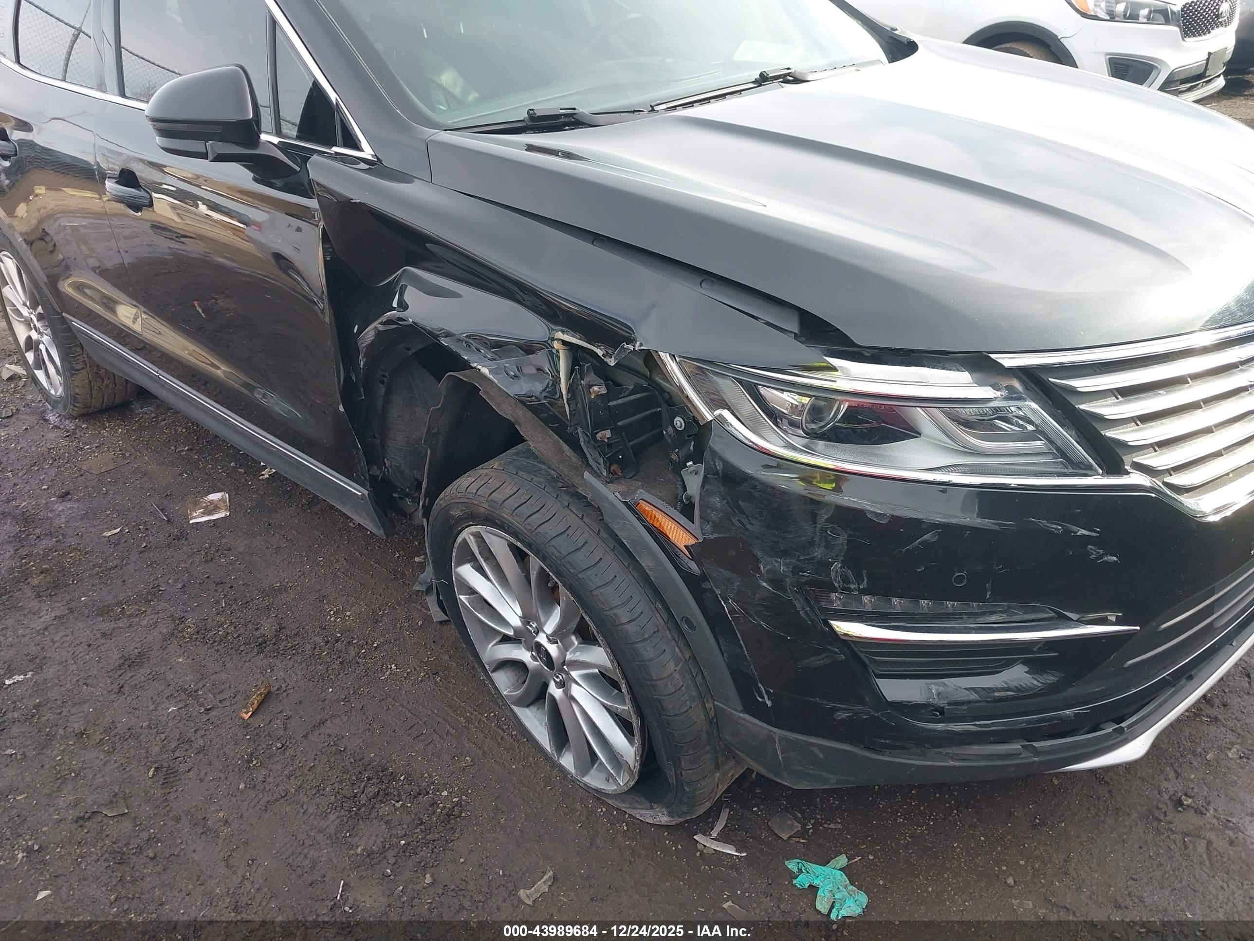 LINCOLN MKC image 6