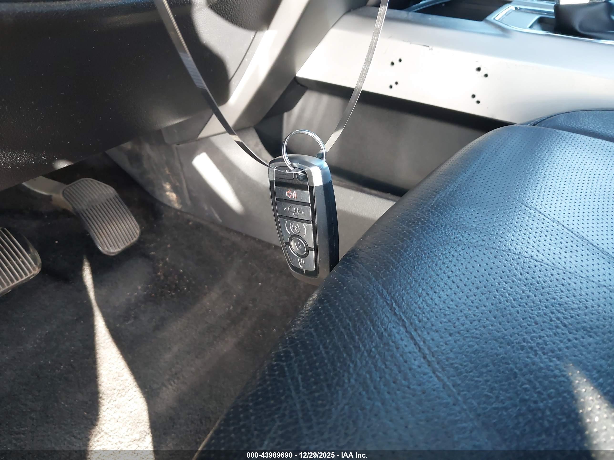 FORD F-150 image 11