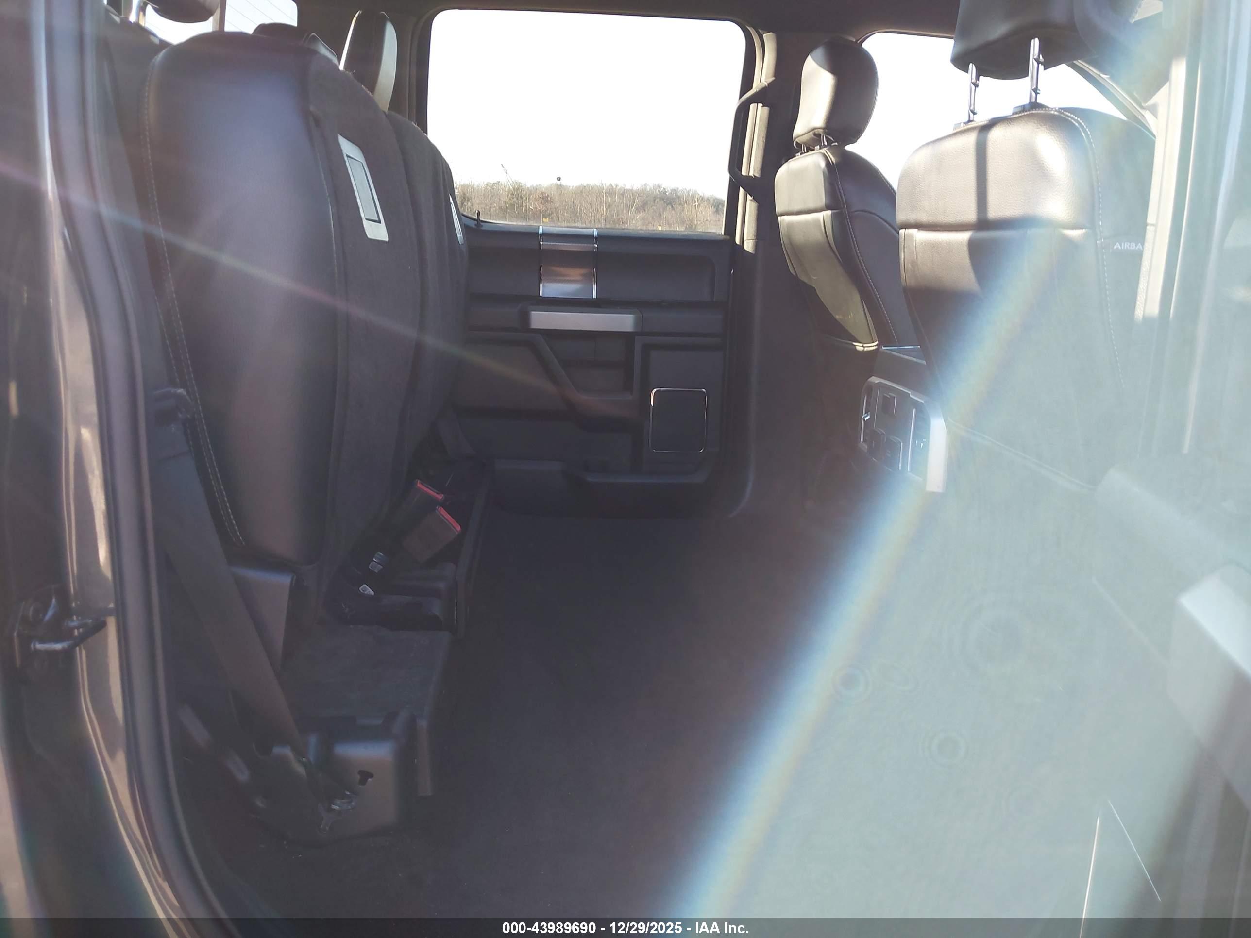 FORD F-150 image 8