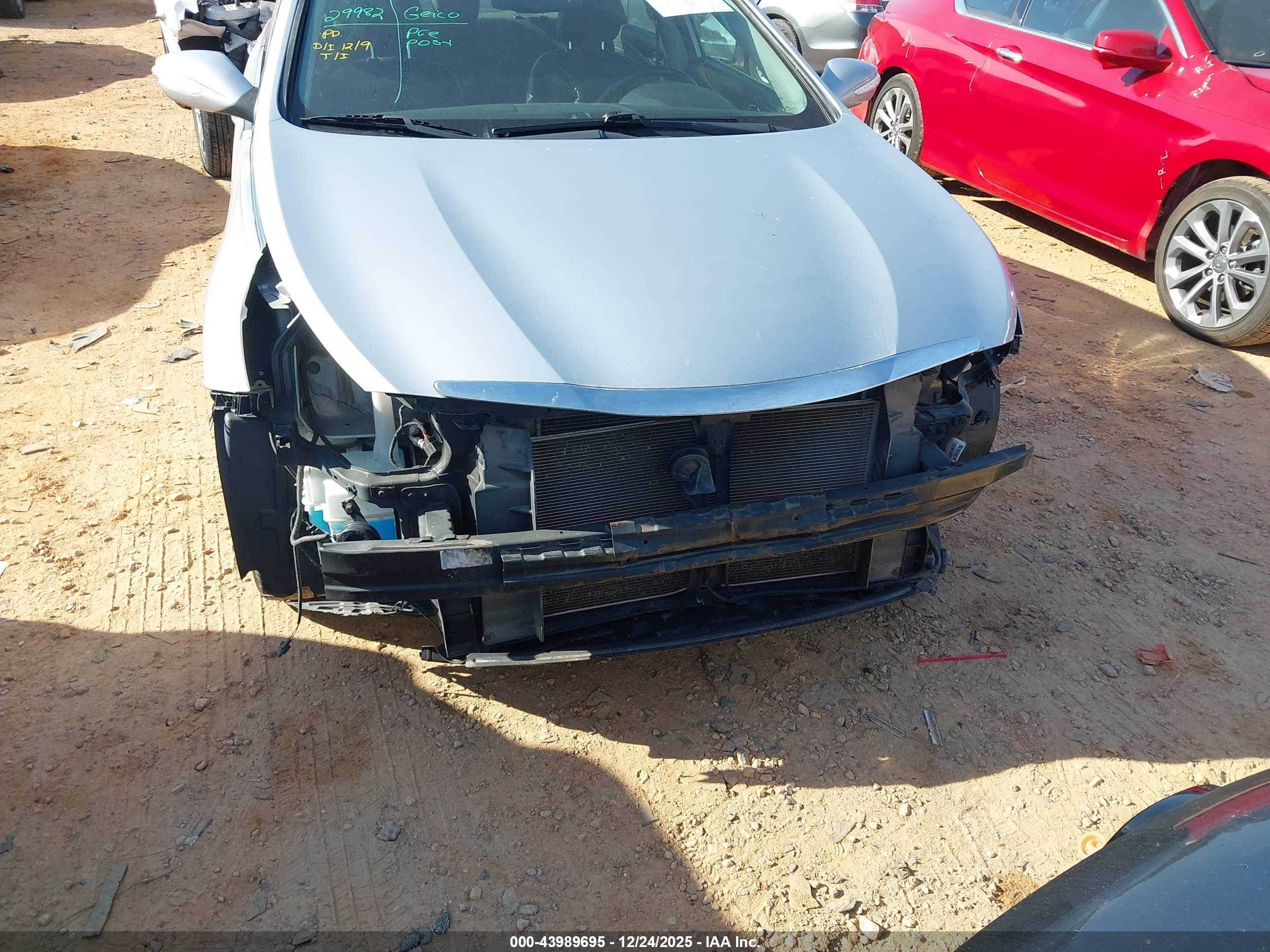HYUNDAI SONATA image 6