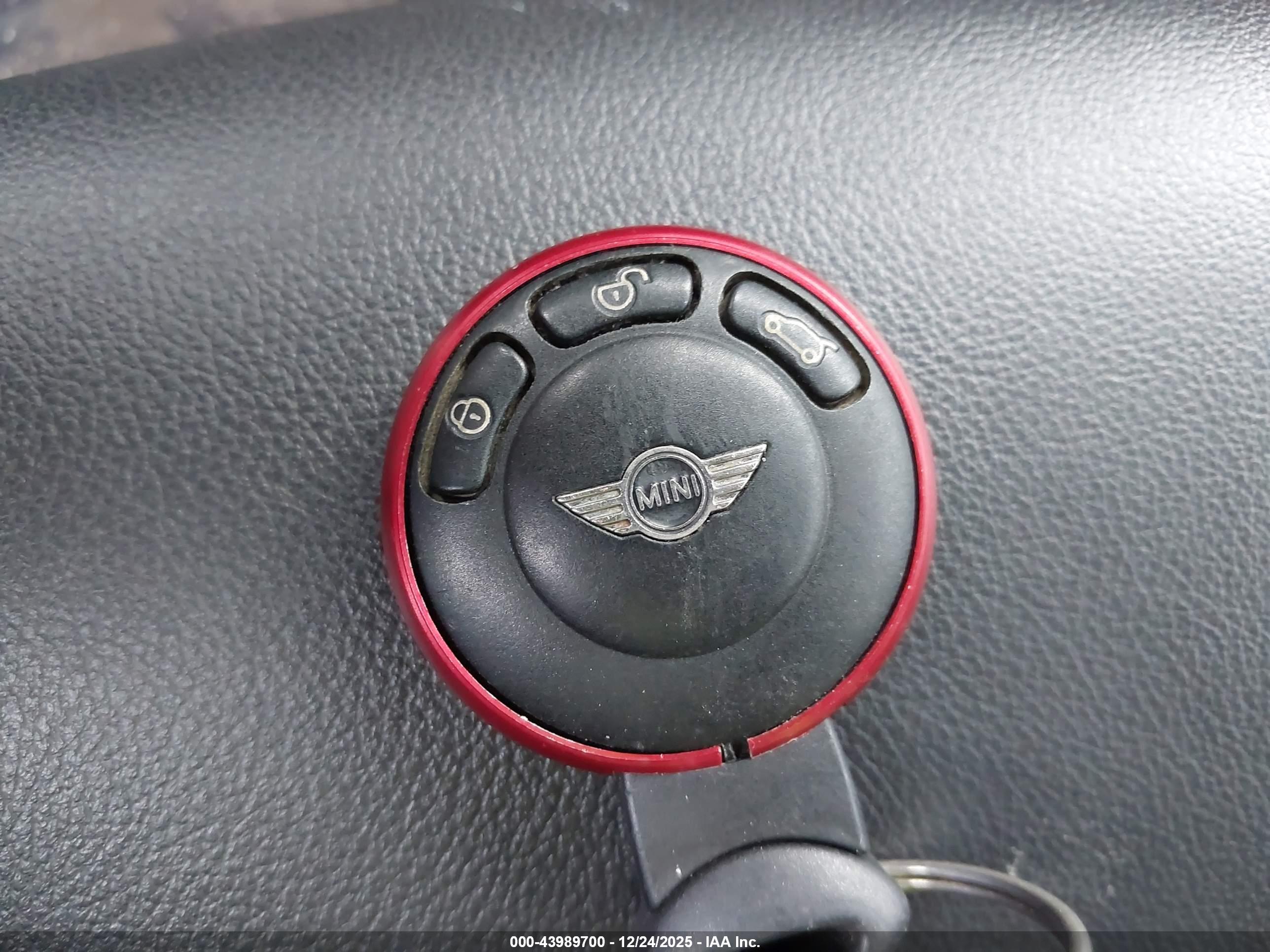MINI COOPER image 11