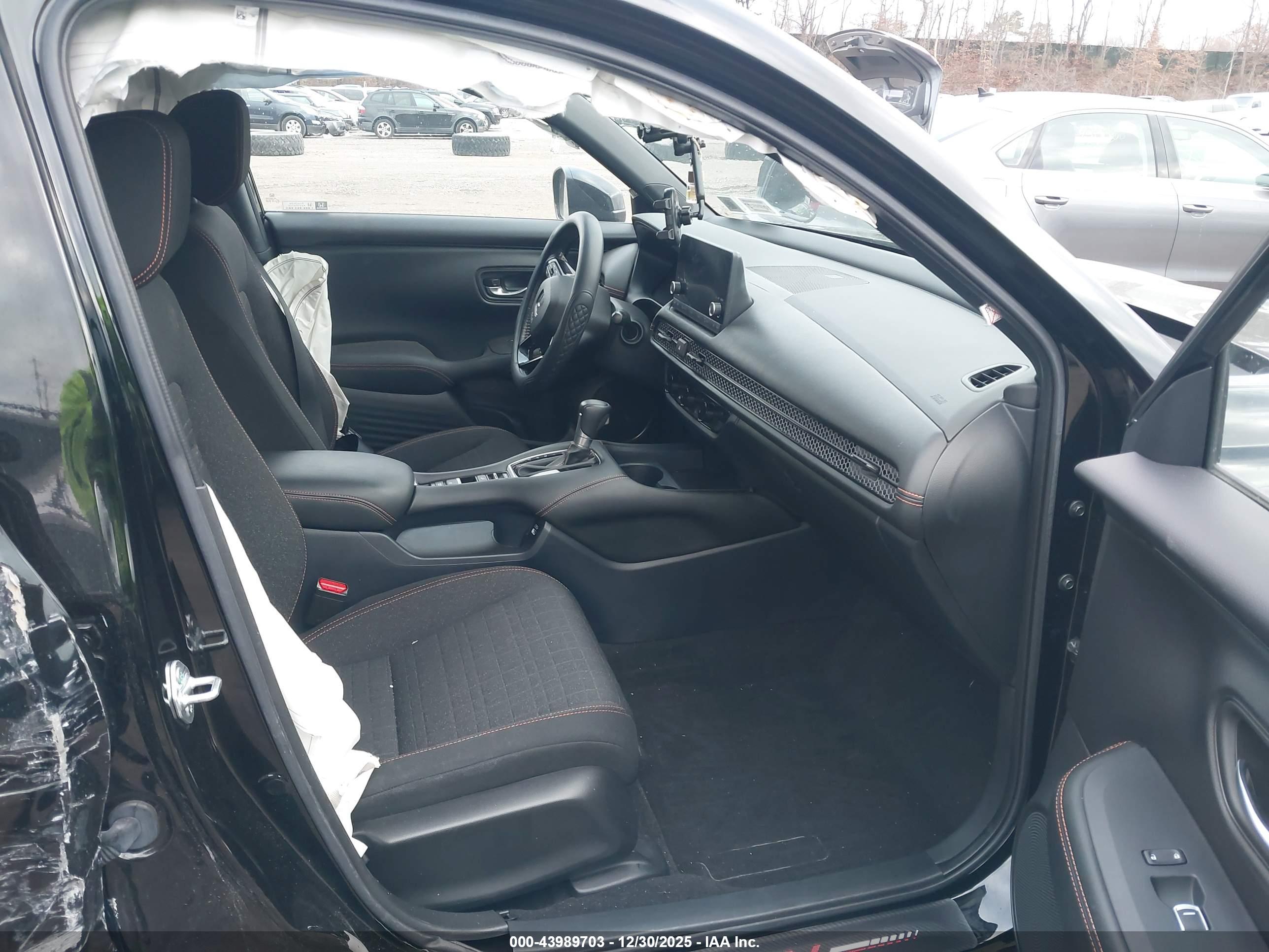 HONDA HR-V image 5