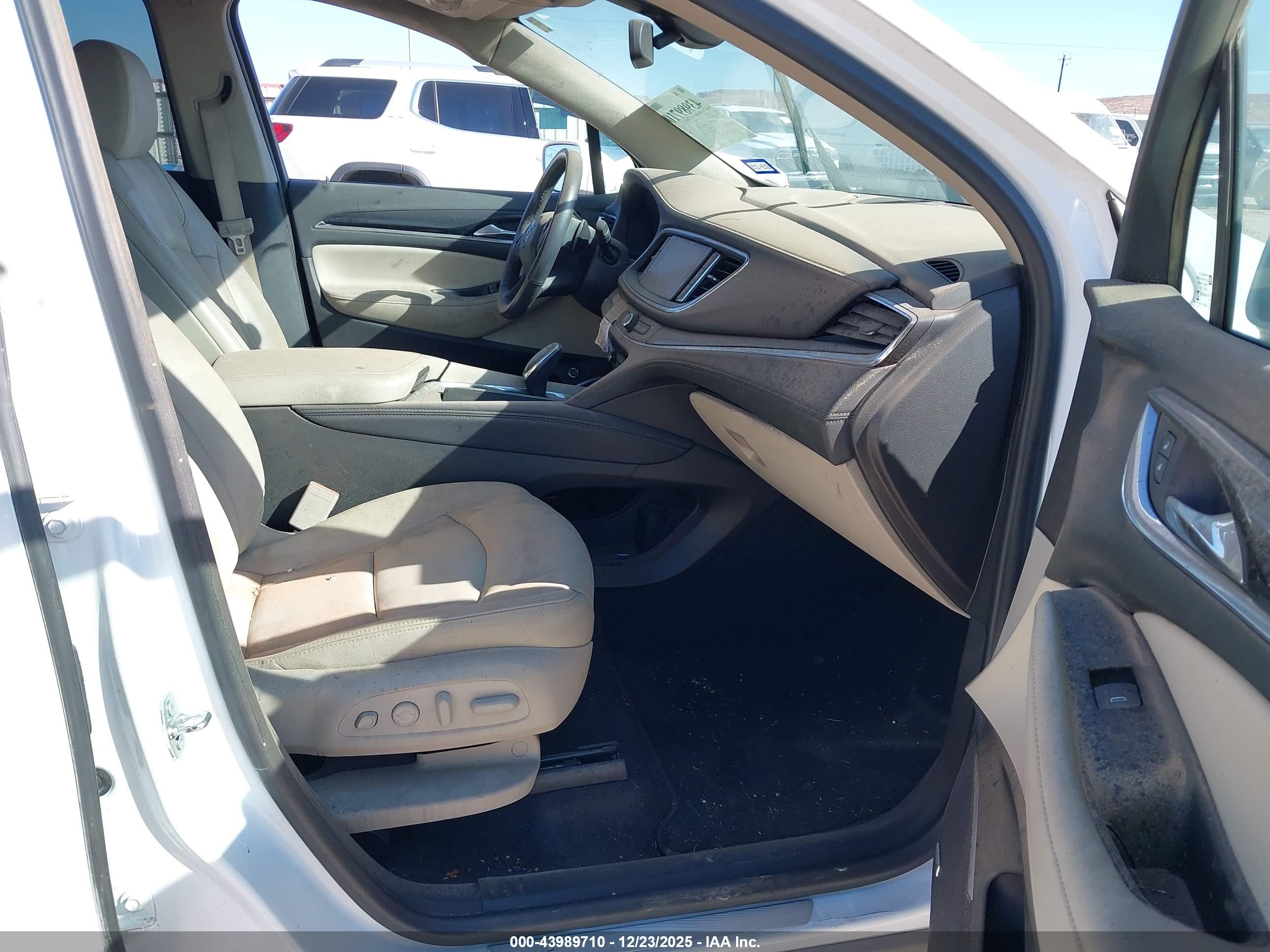 BUICK ENCLAVE image 5
