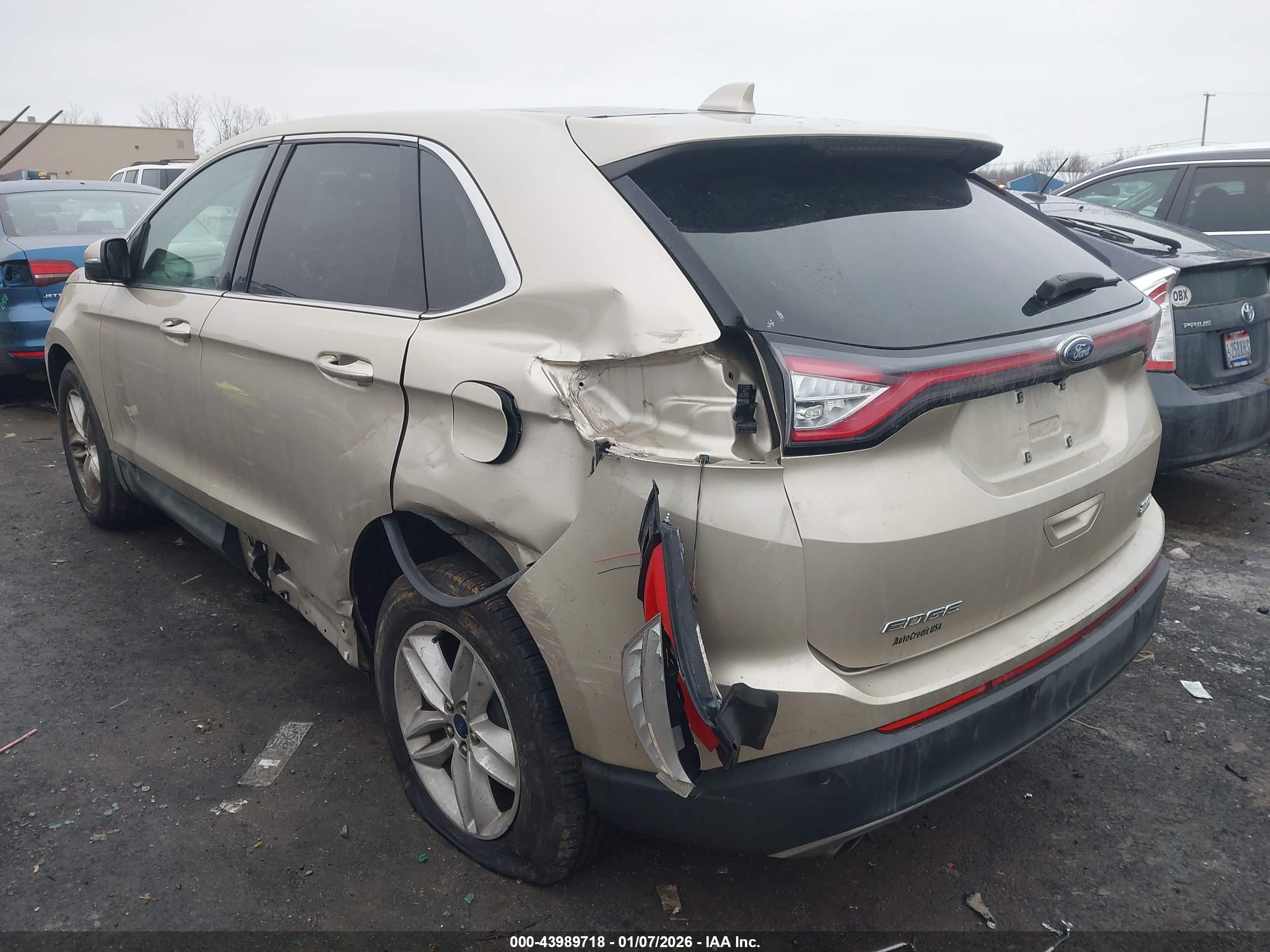 FORD EDGE image 3