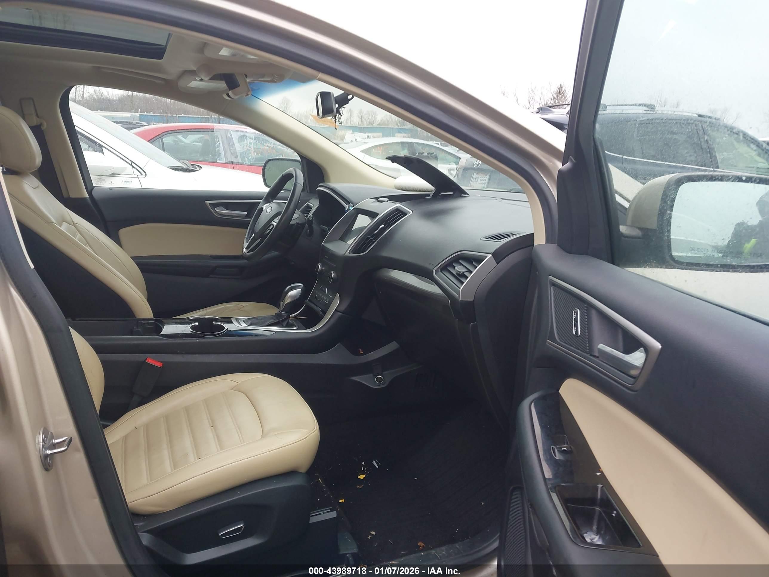 FORD EDGE image 5