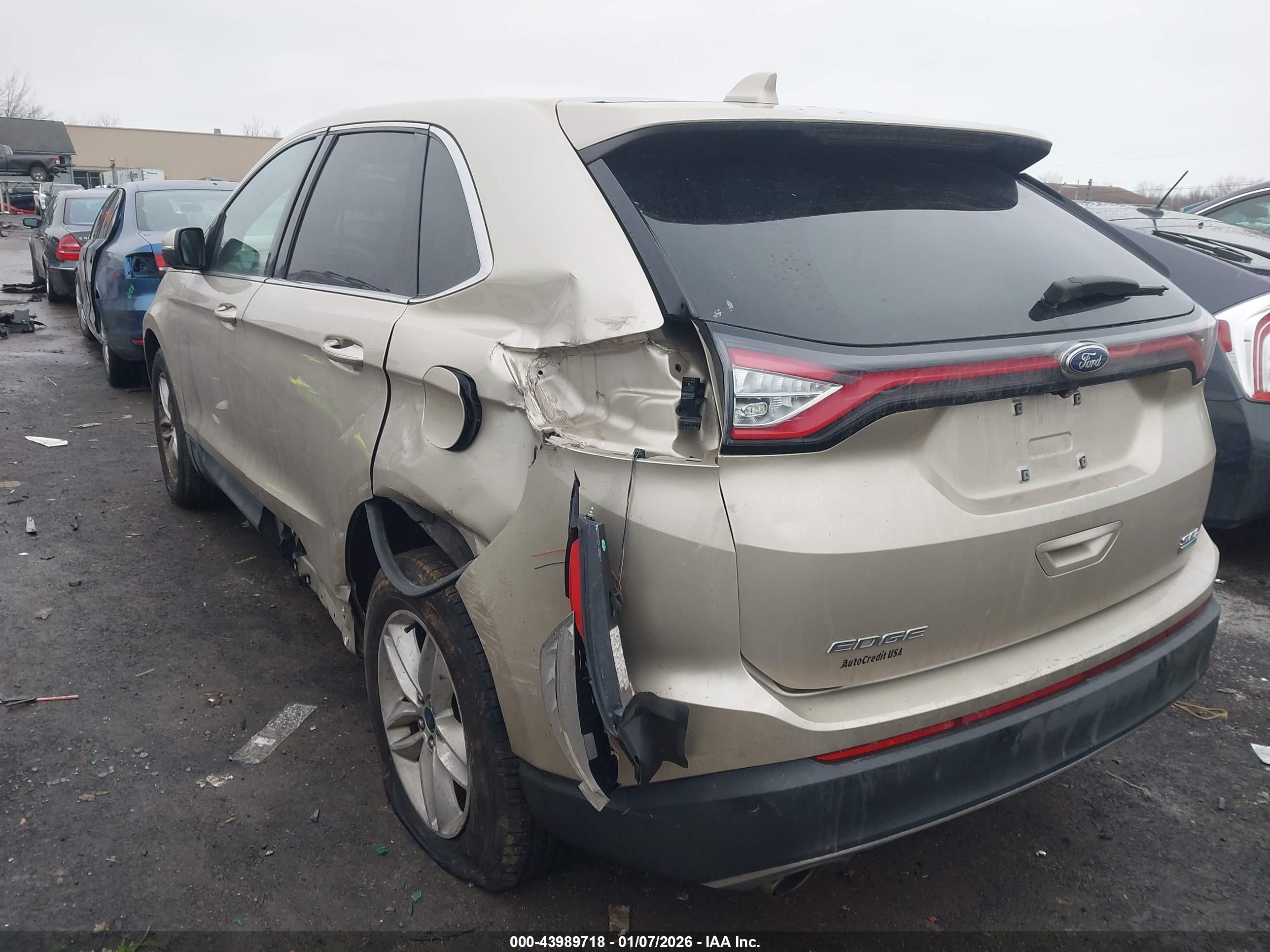 FORD EDGE image 6