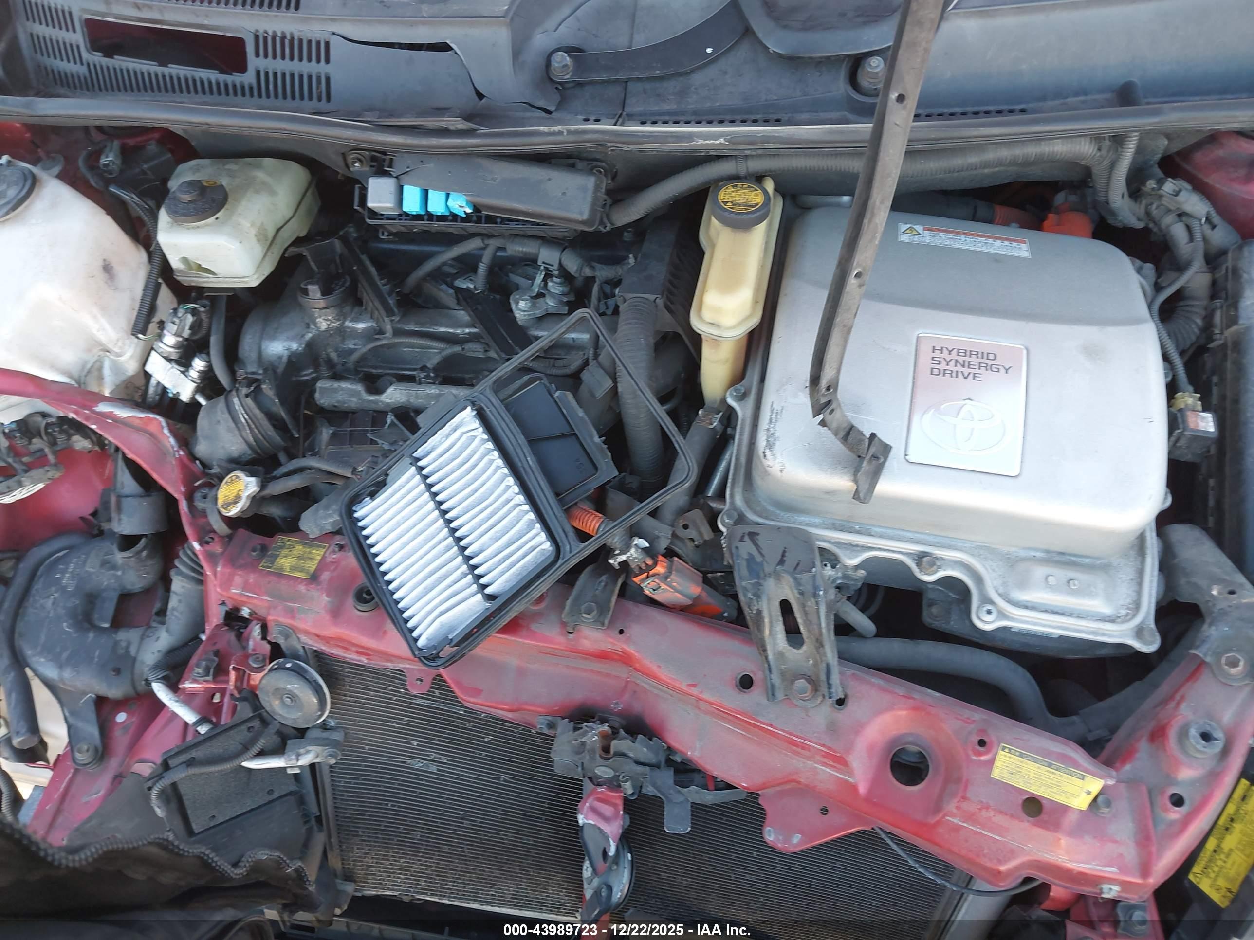 TOYOTA PRIUS image 10
