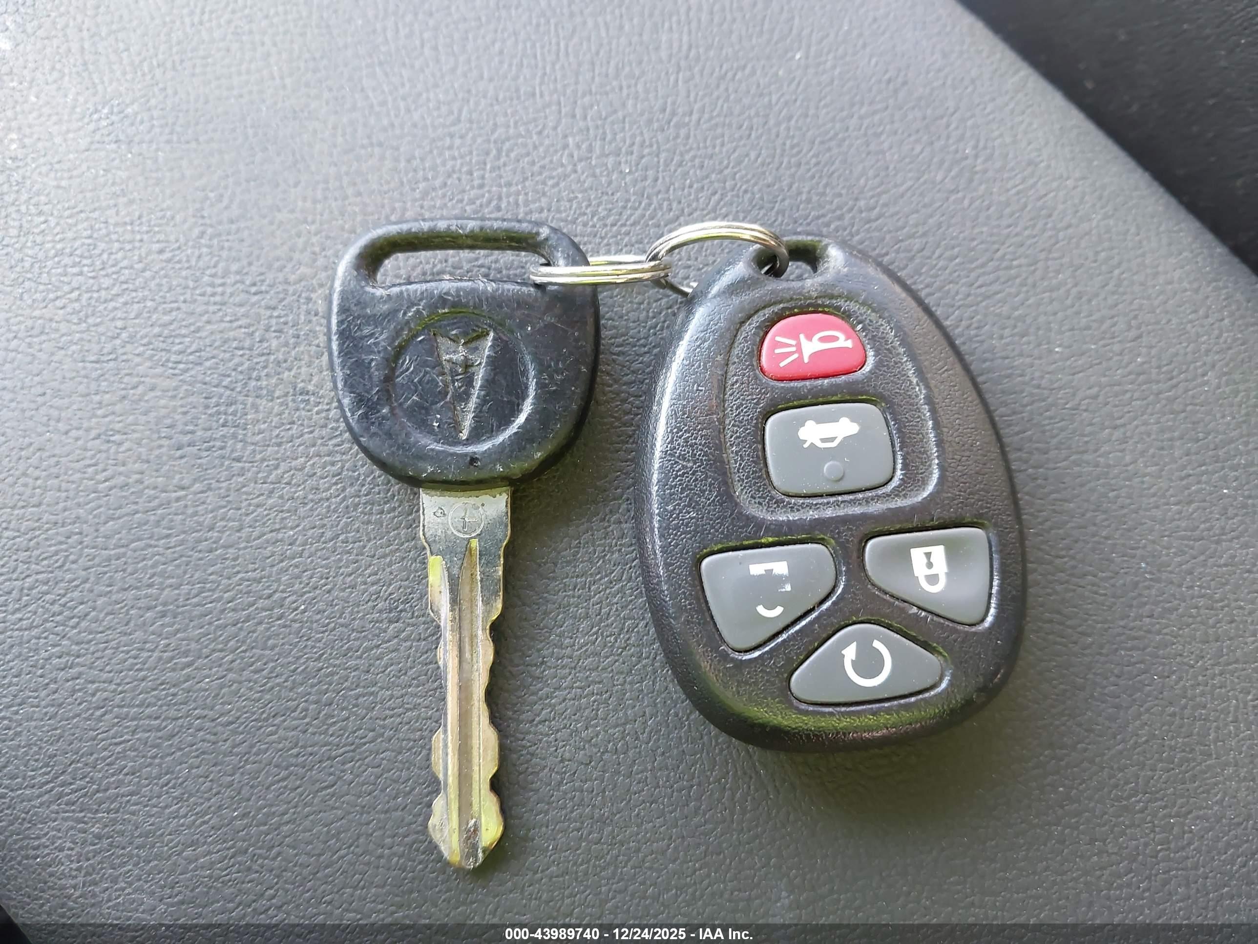 PONTIAC G6 image 11