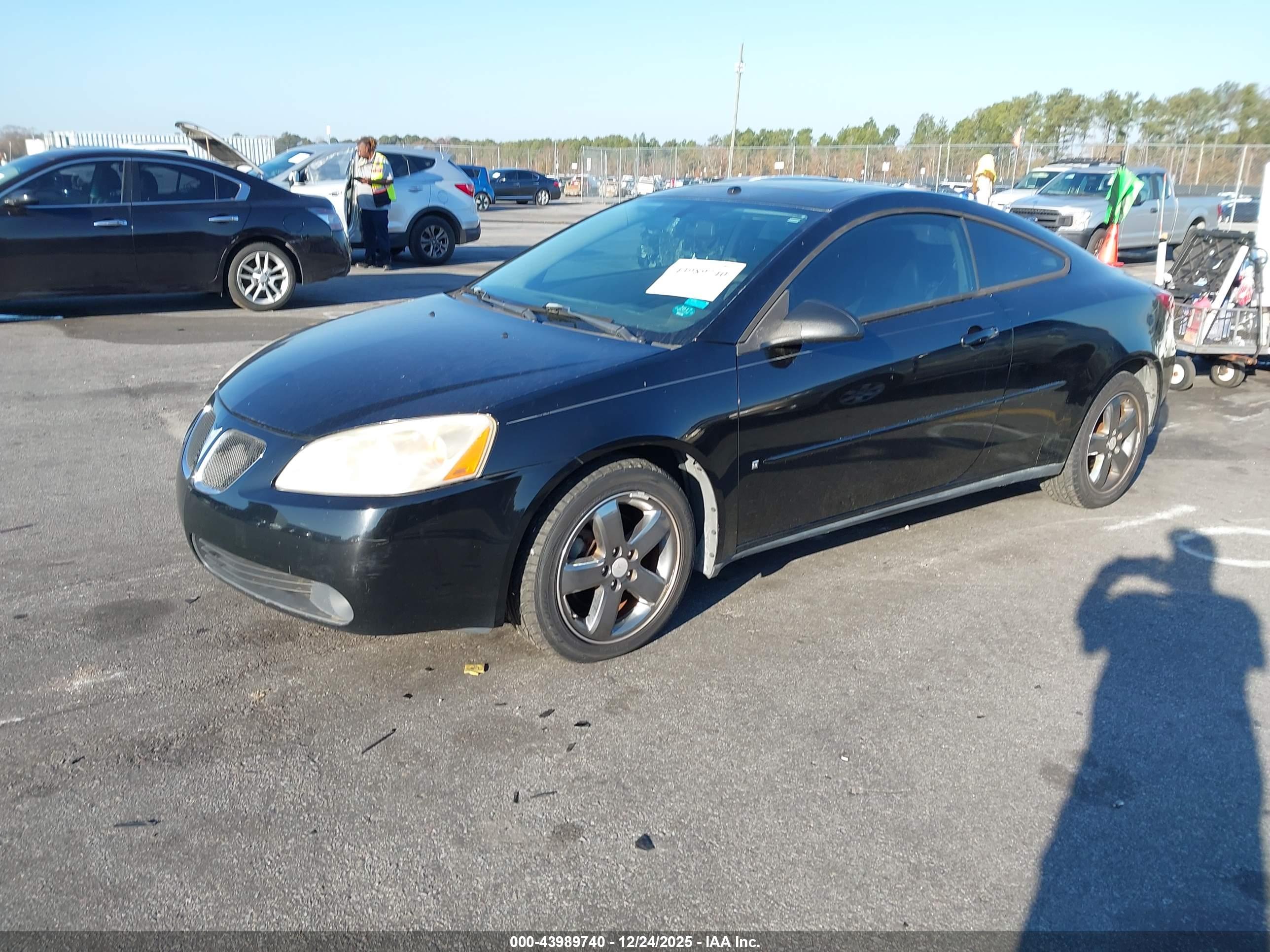 PONTIAC G6 image 2