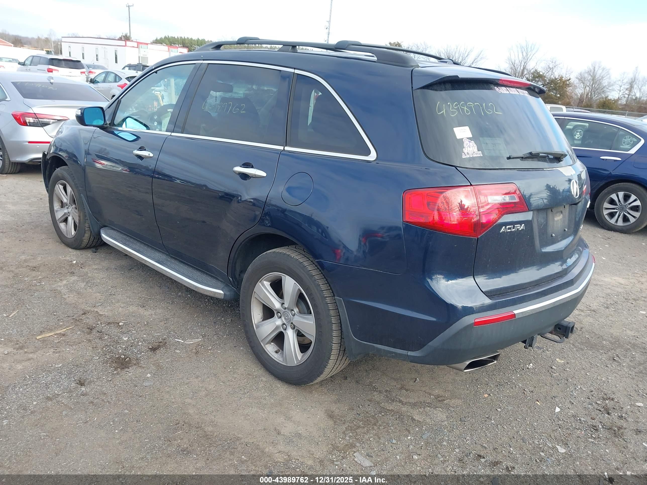 ACURA MDX image 3