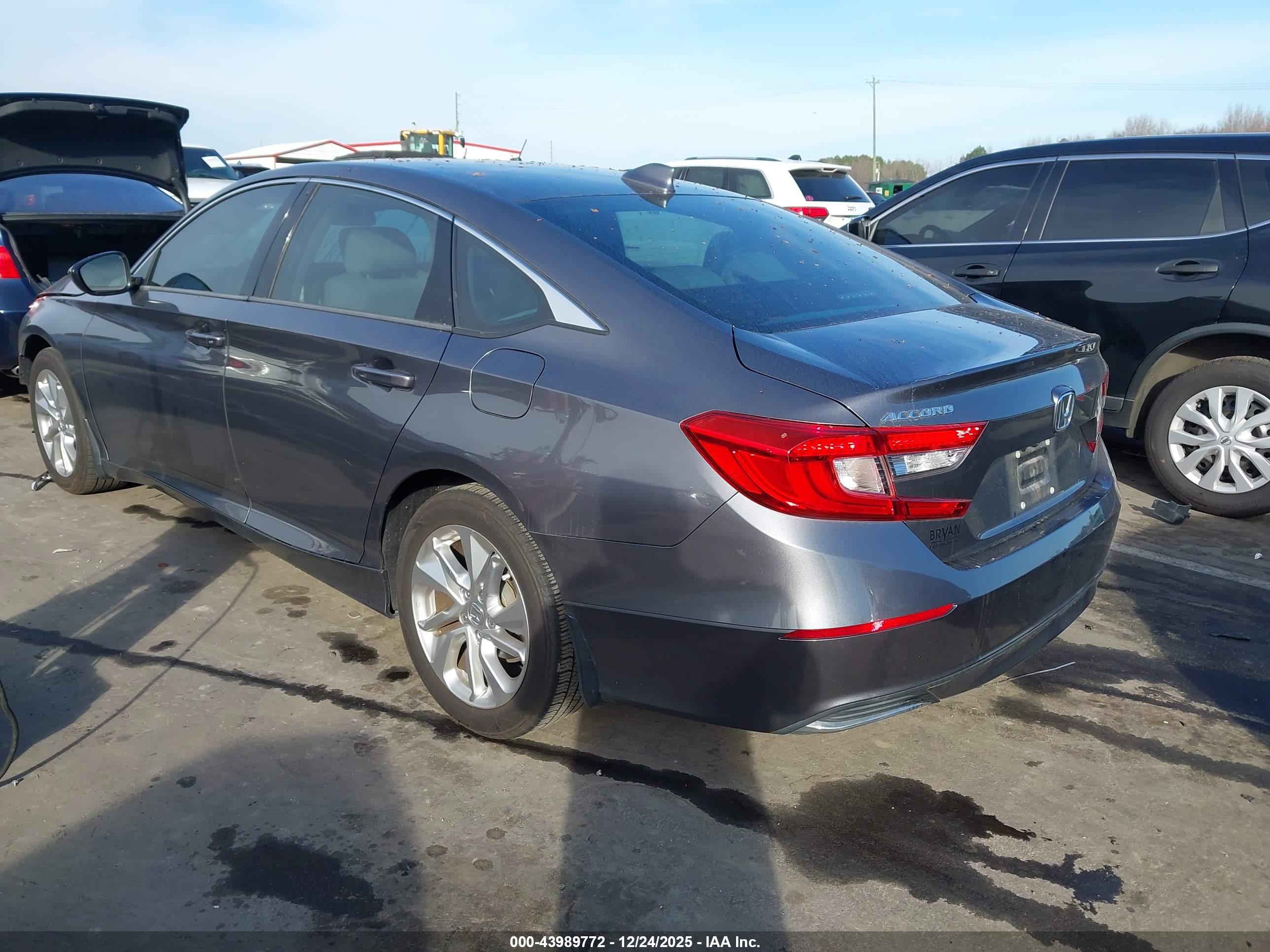 HONDA ACCORD image 3