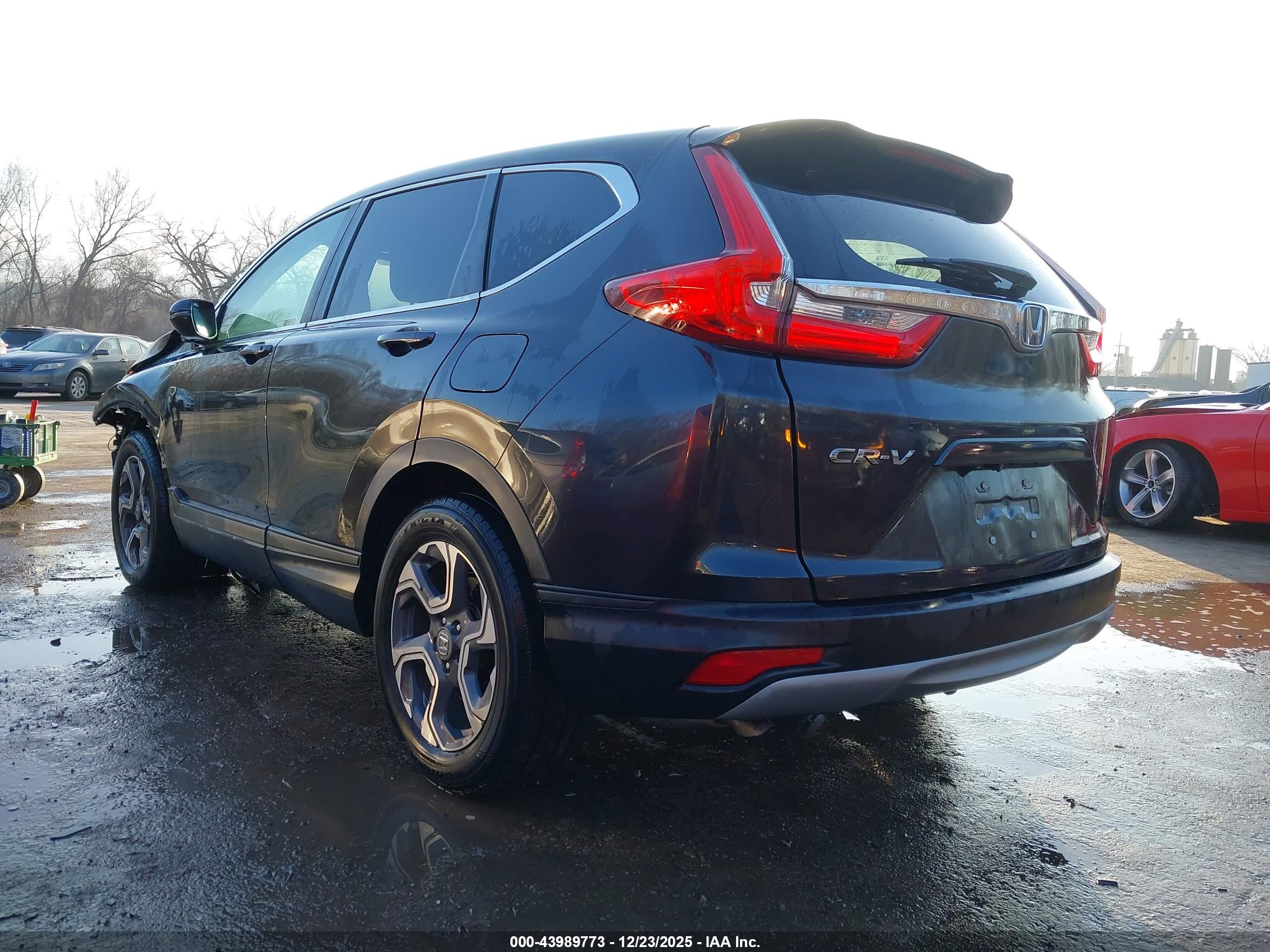 HONDA CR-V image 3