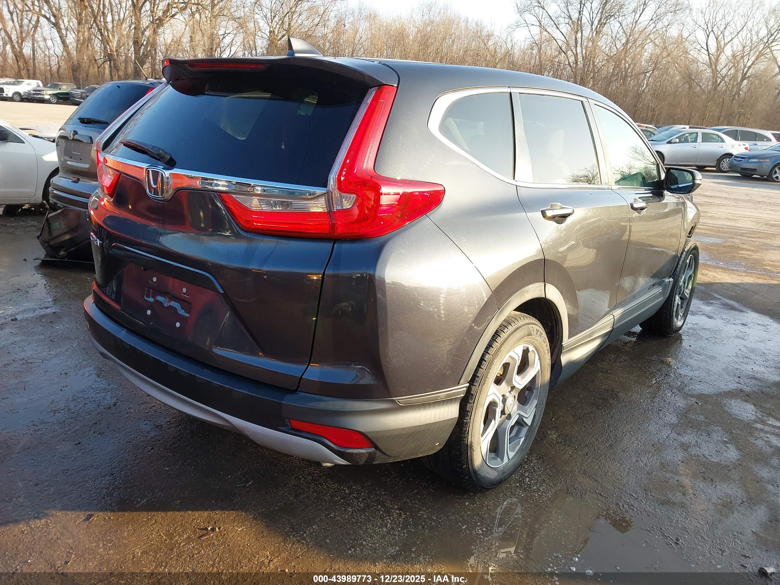 HONDA CR-V image 4