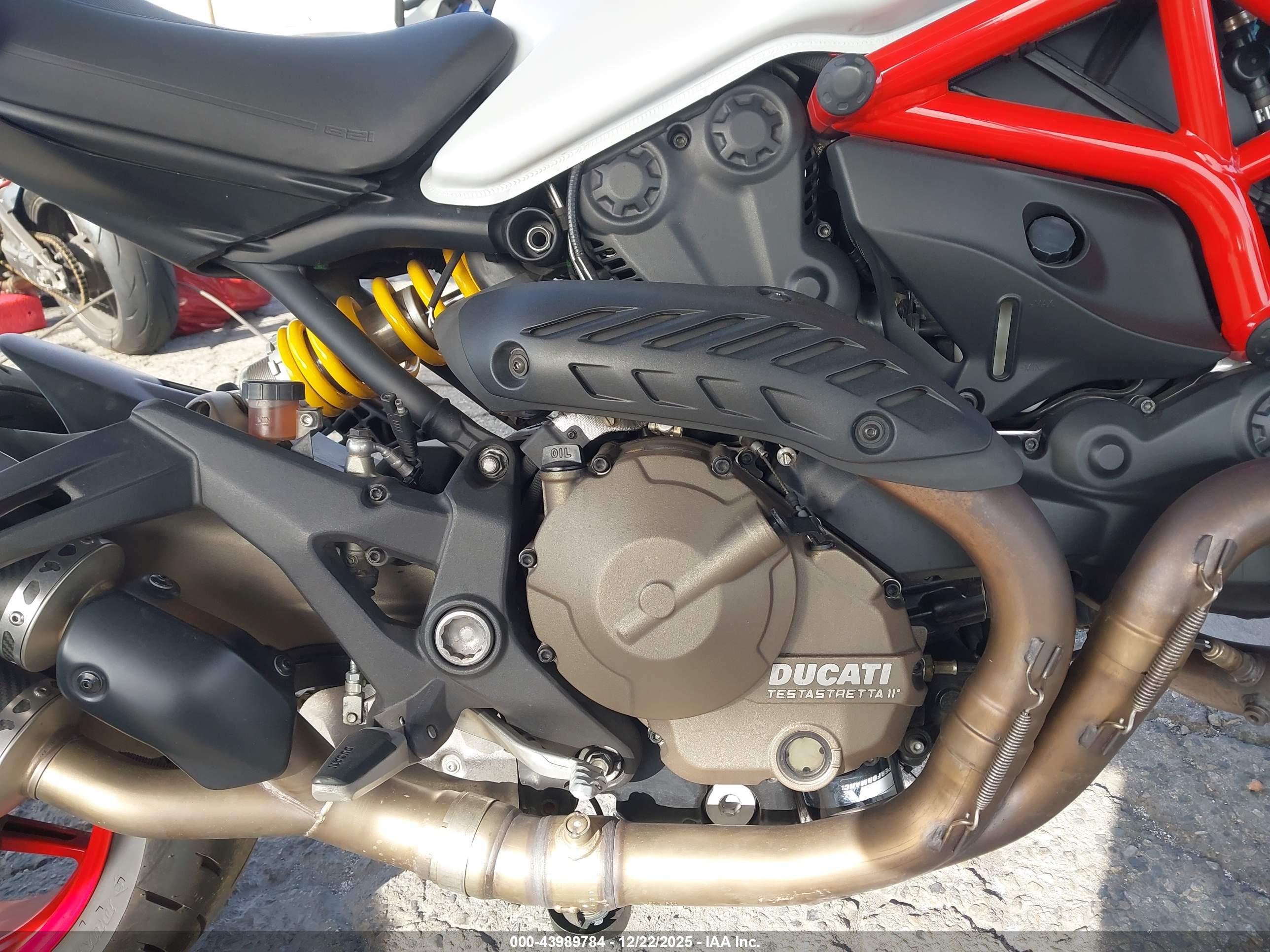 DUCATI MONSTER image 8