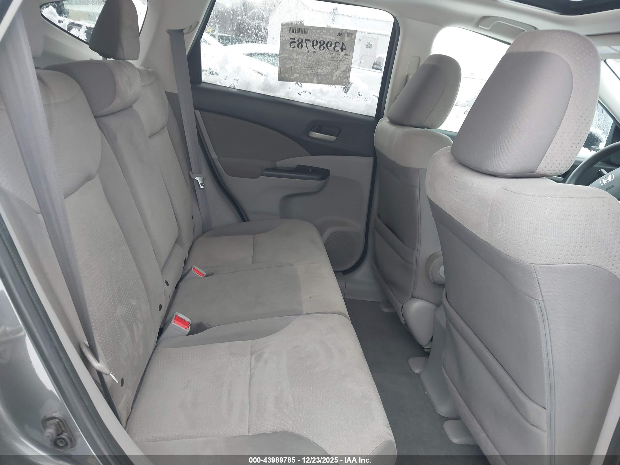 HONDA CR-V image 8