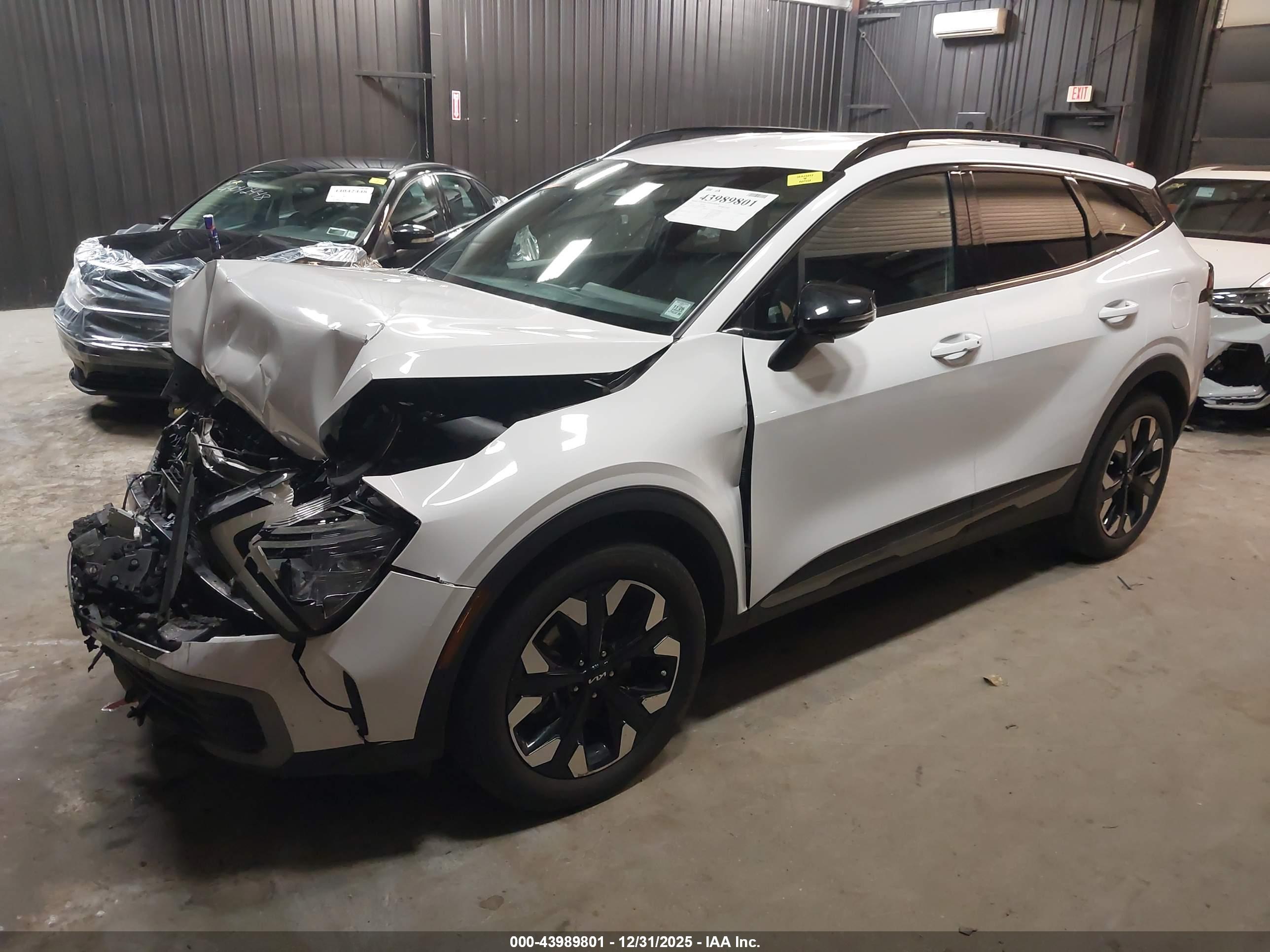 KIA SPORTAGE image 2