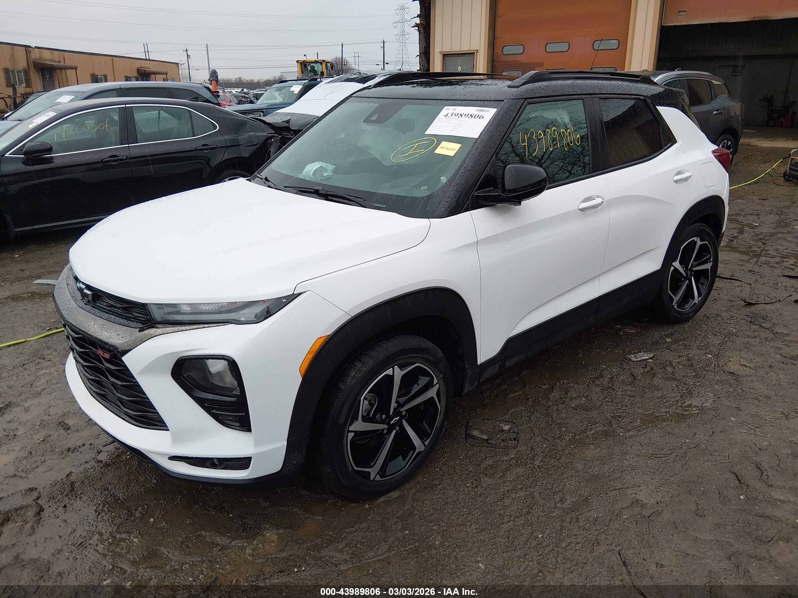 CHEVROLET TRAILBLAZER image 2