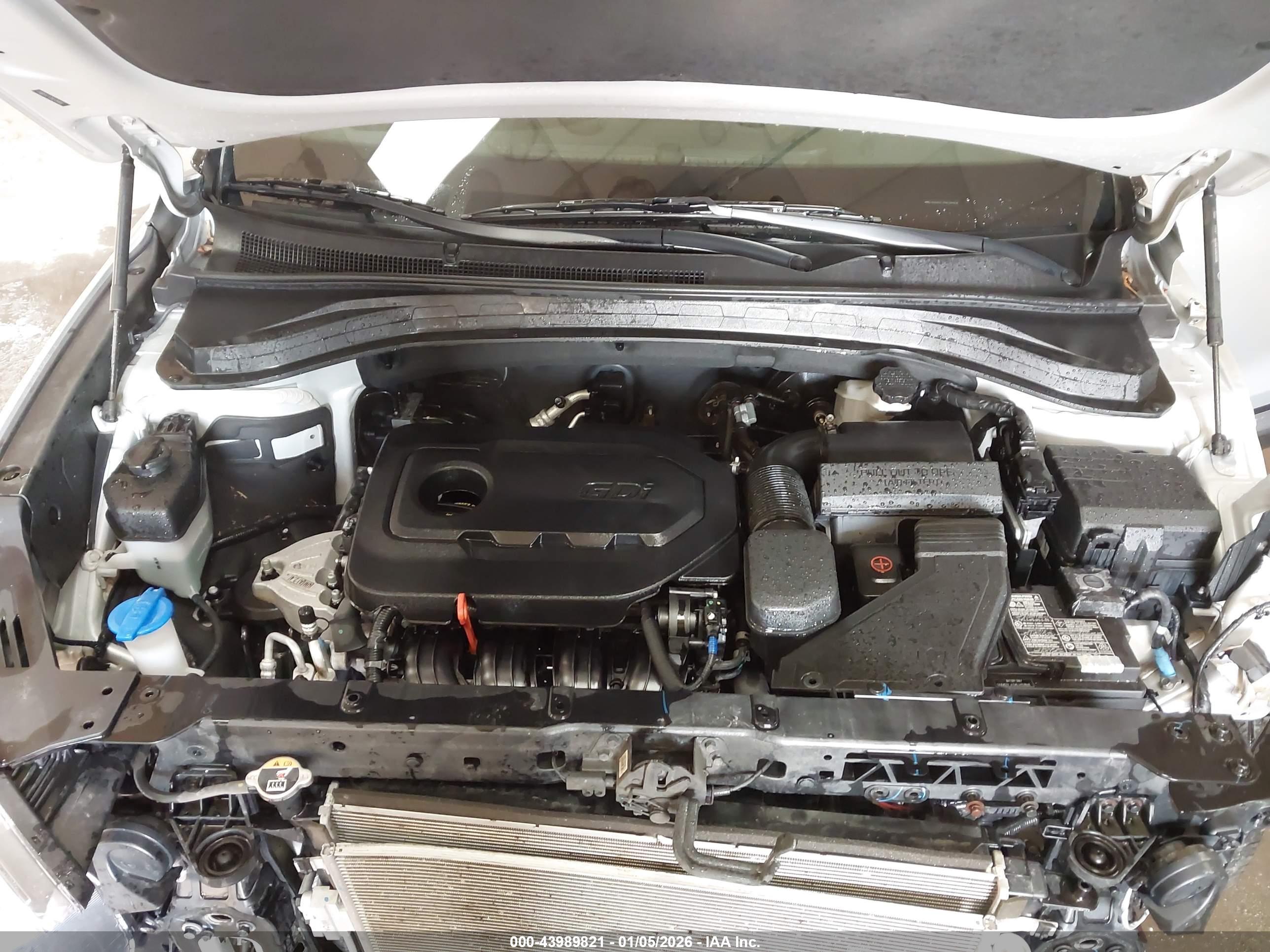 HYUNDAI SANTA image 10