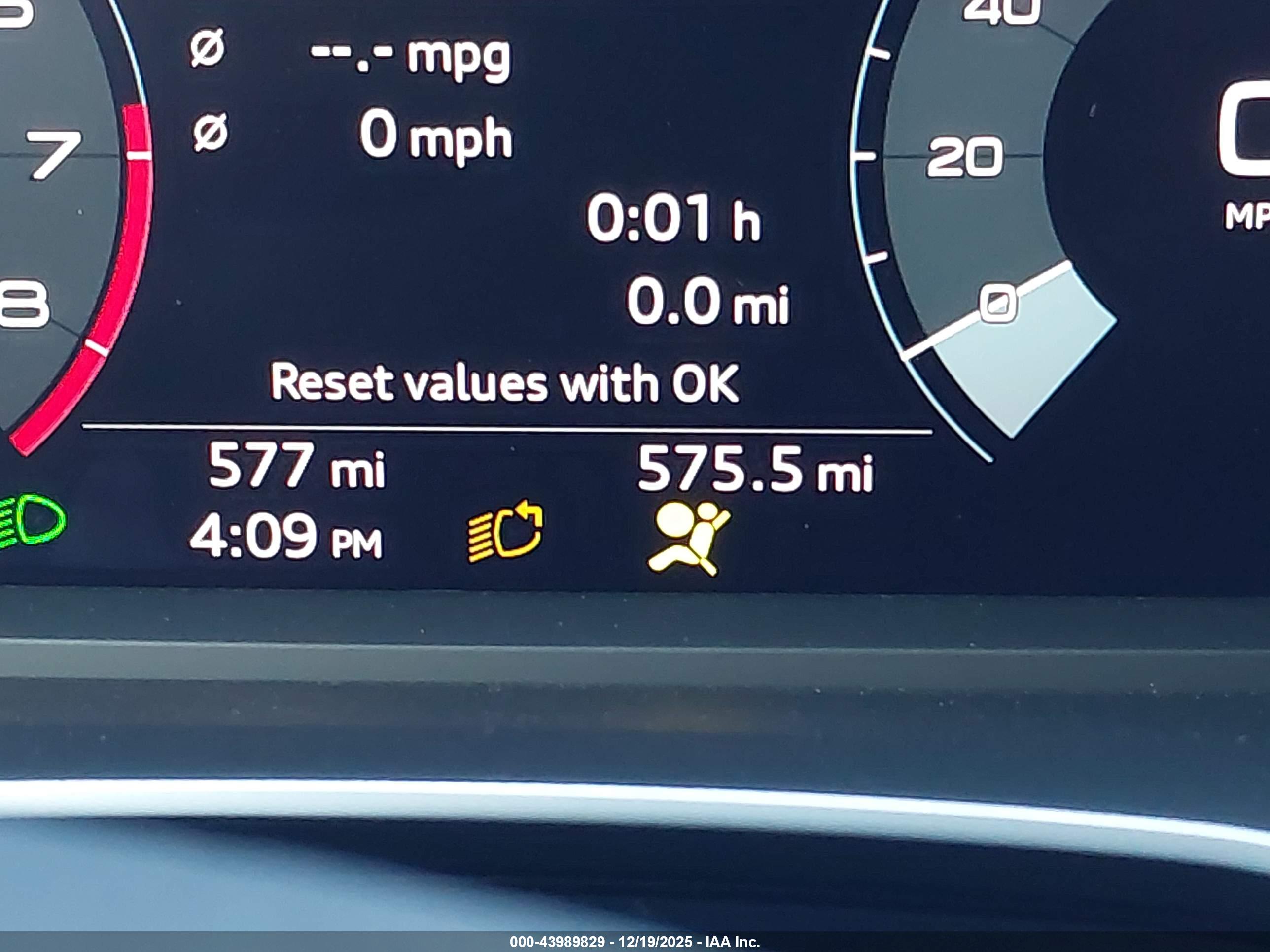 AUDI Q3 image 7