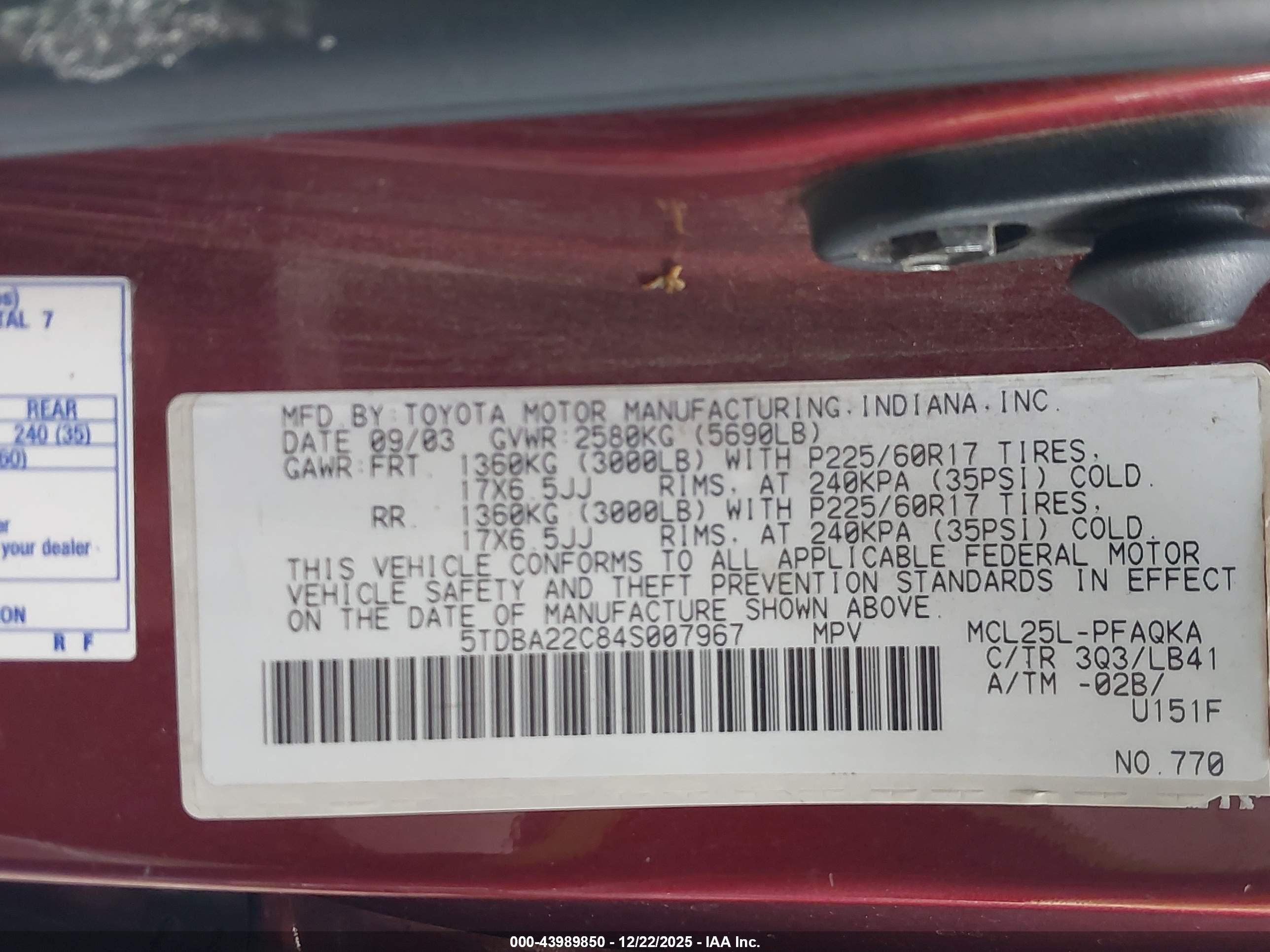 TOYOTA SIENNA image 9