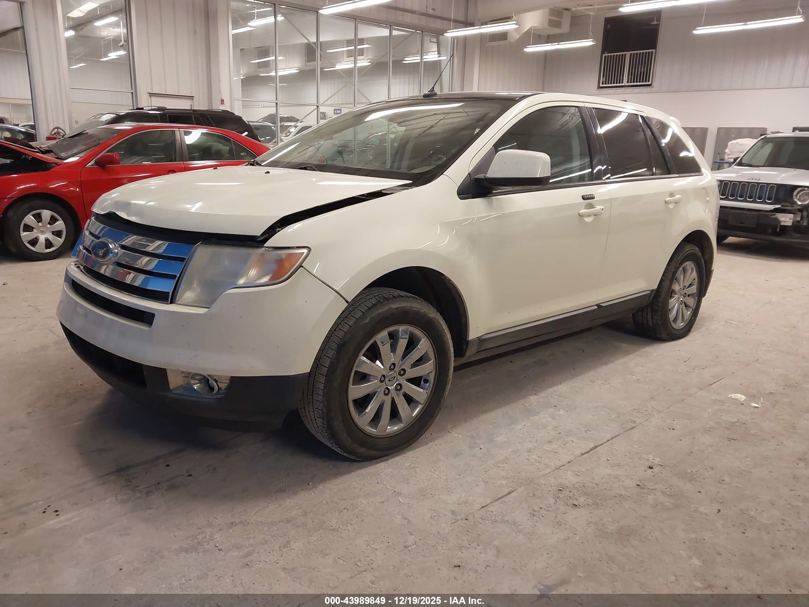 FORD EDGE image 2
