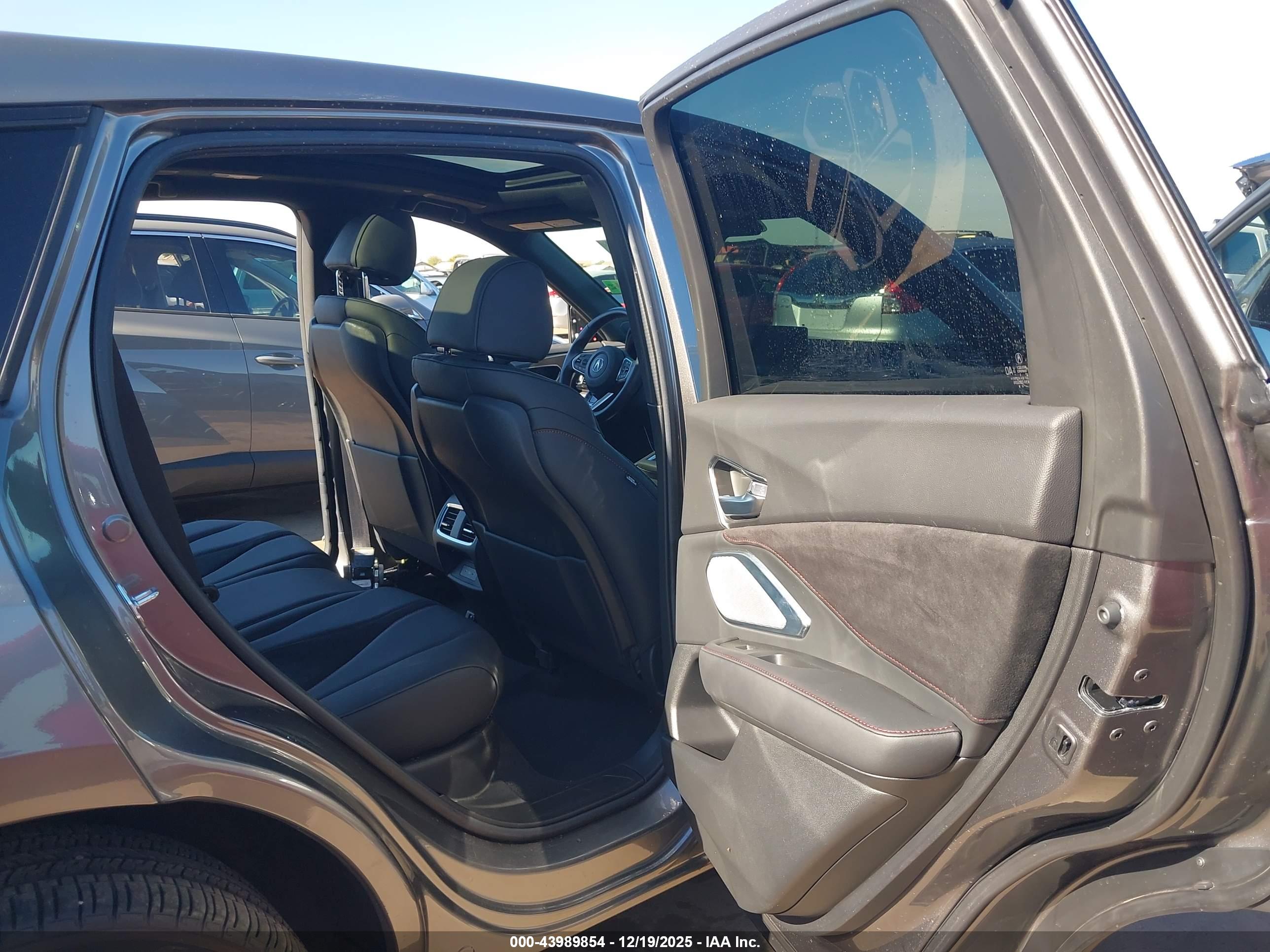 ACURA RDX image 8