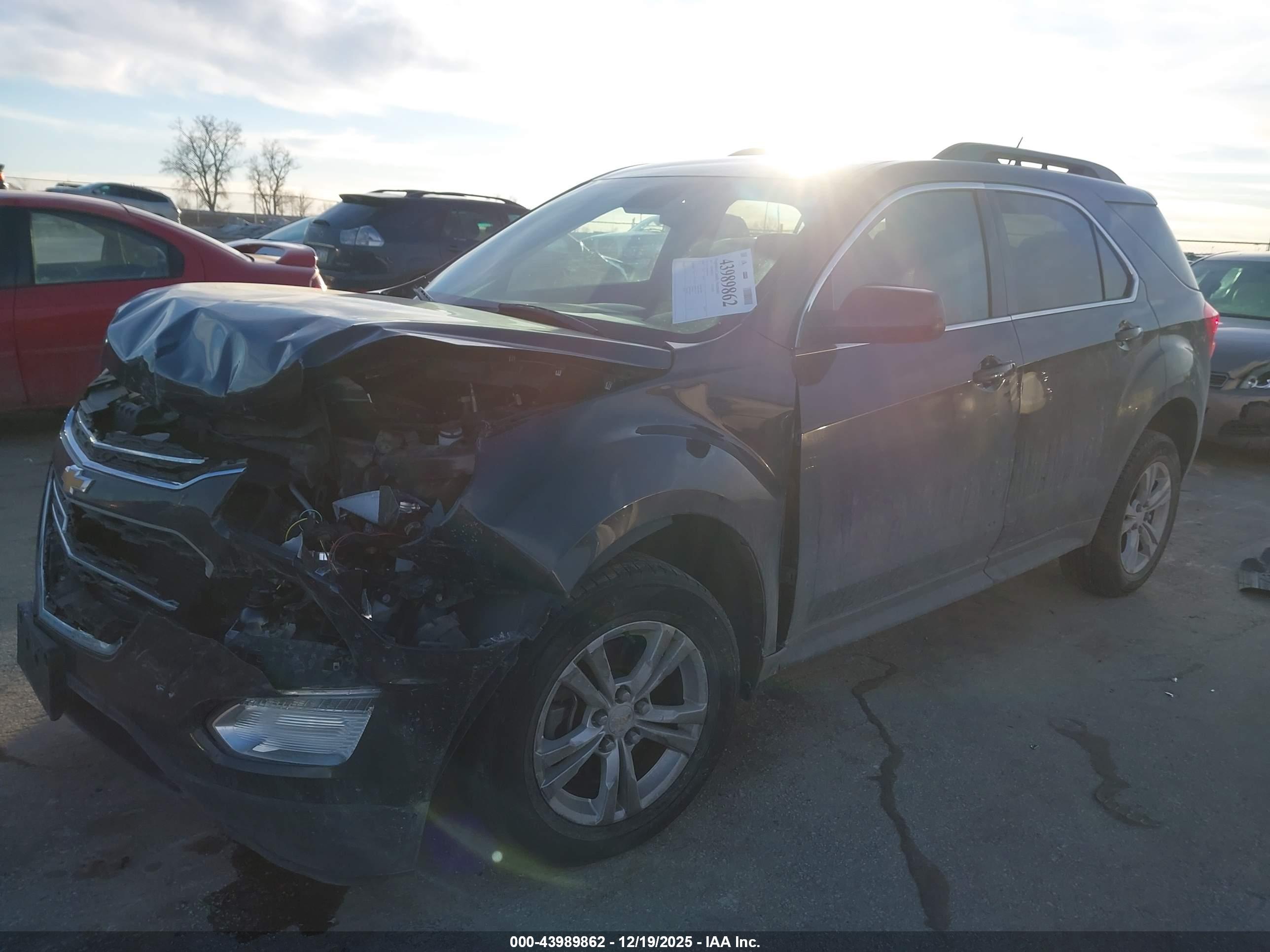 CHEVROLET EQUINOX image 2