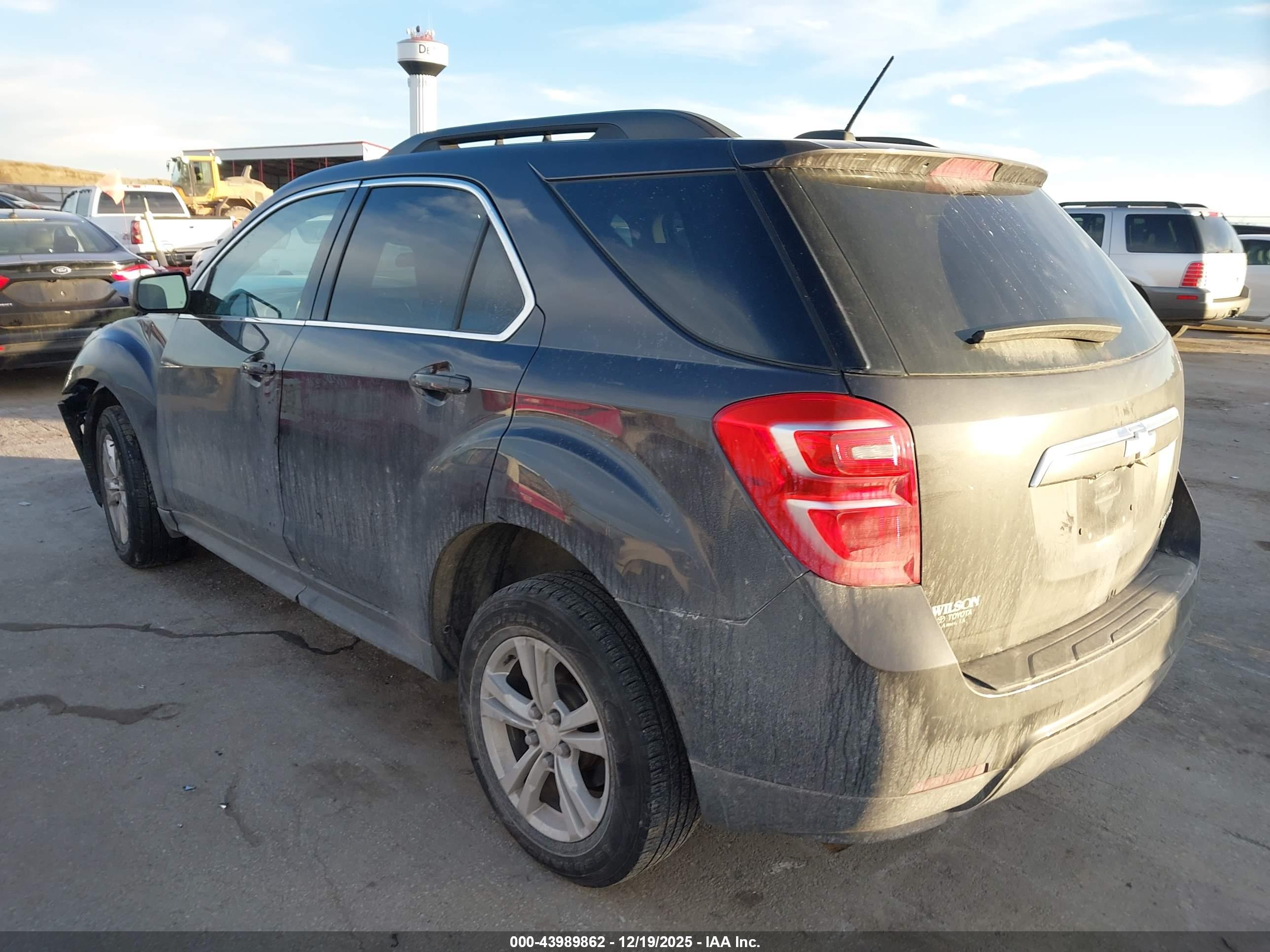 CHEVROLET EQUINOX image 3