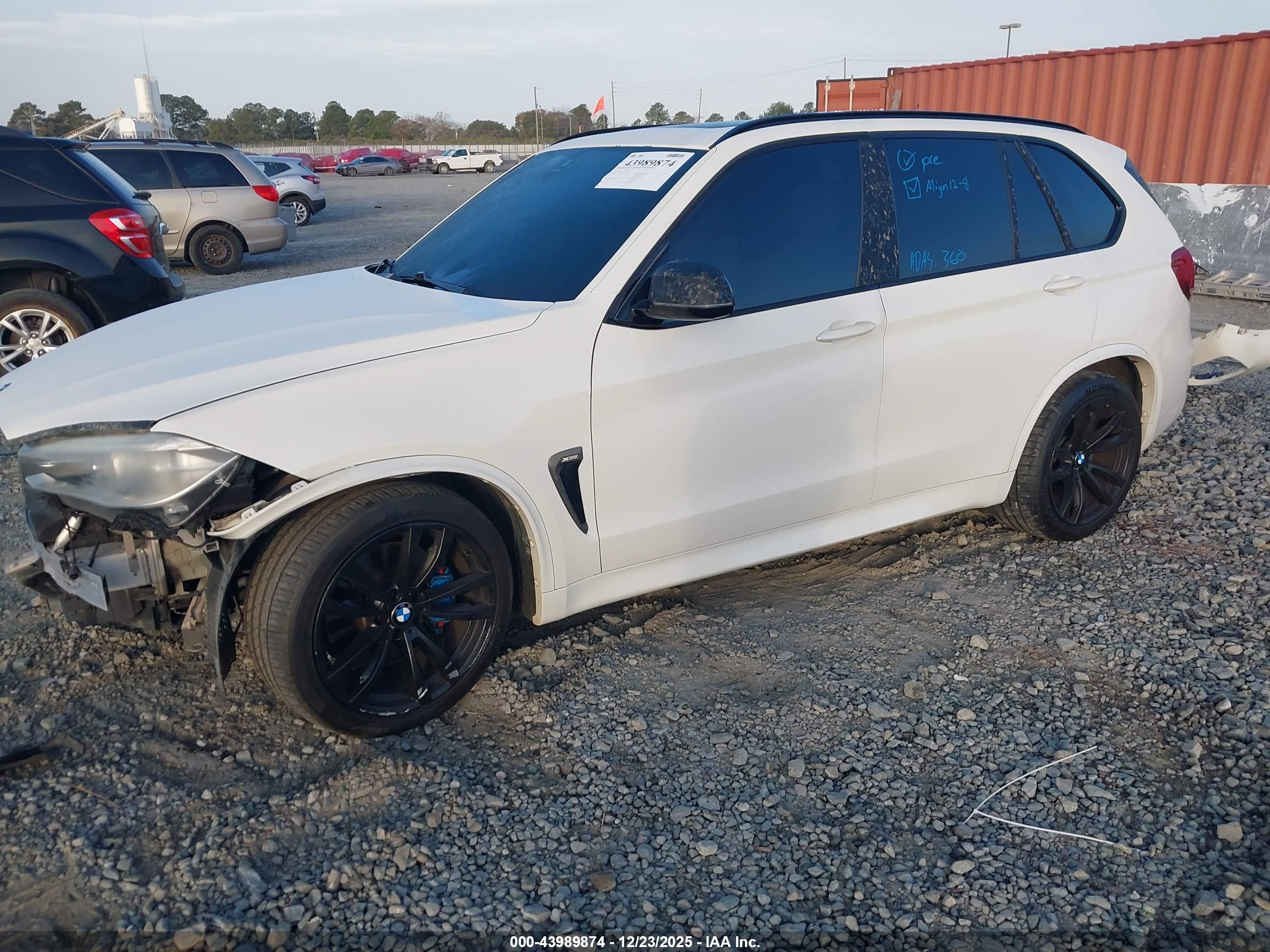 BMW X5 image 2
