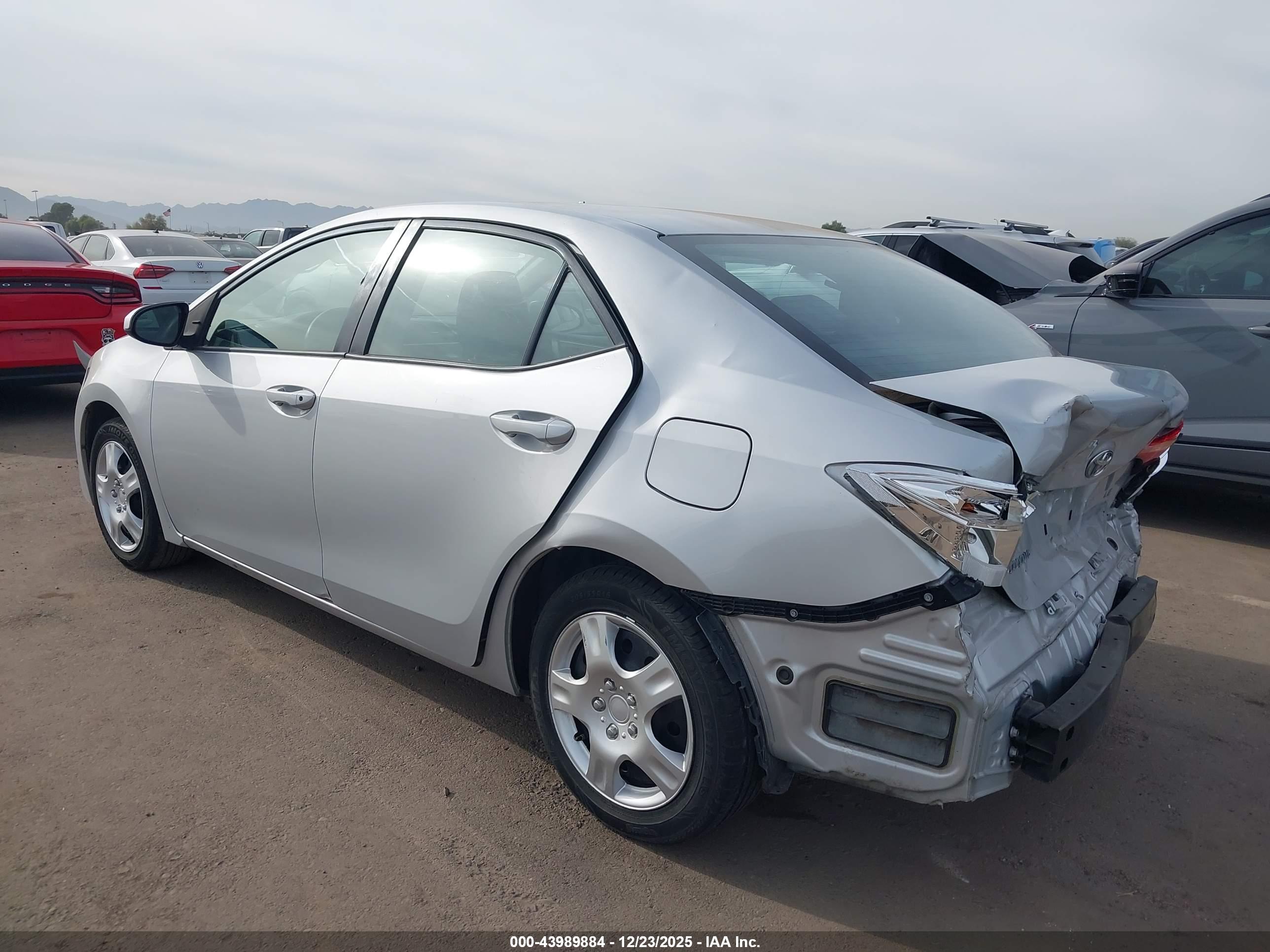 TOYOTA COROLLA image 3