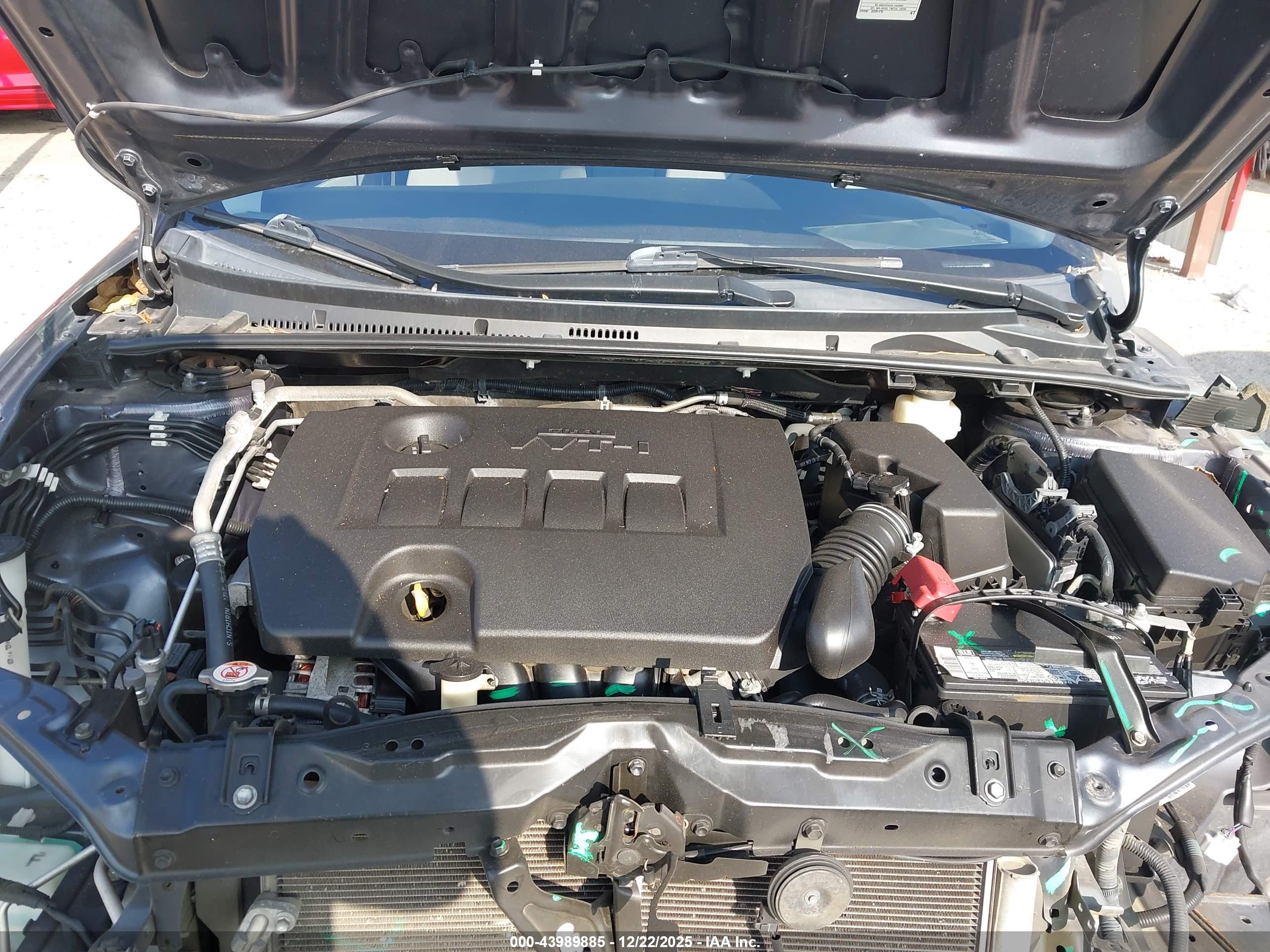 TOYOTA COROLLA image 10