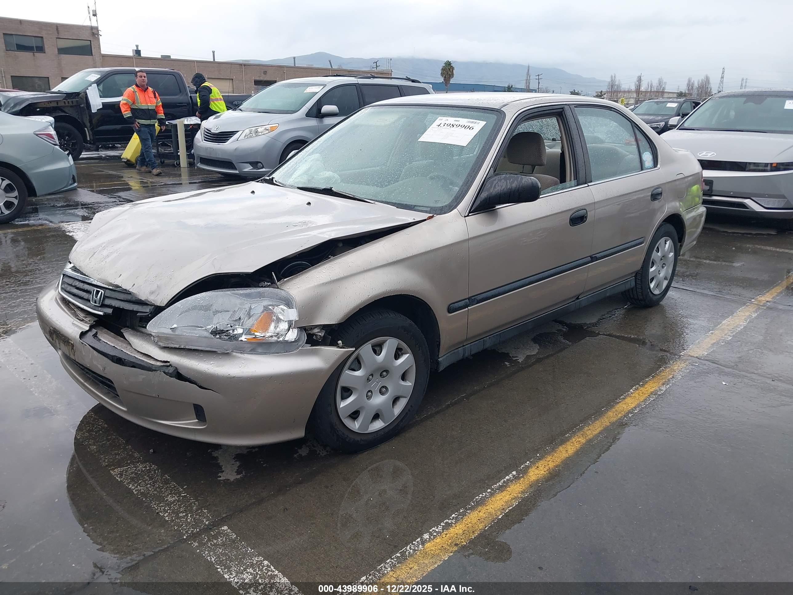 HONDA CIVIC image 2