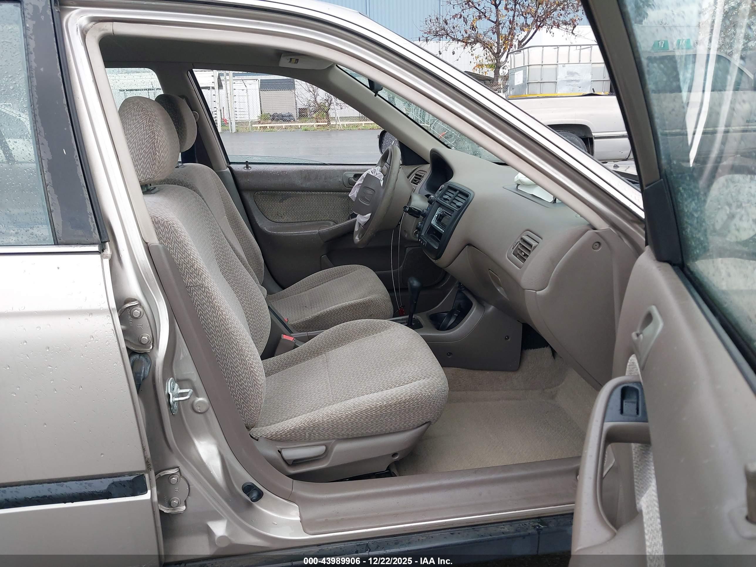HONDA CIVIC image 5